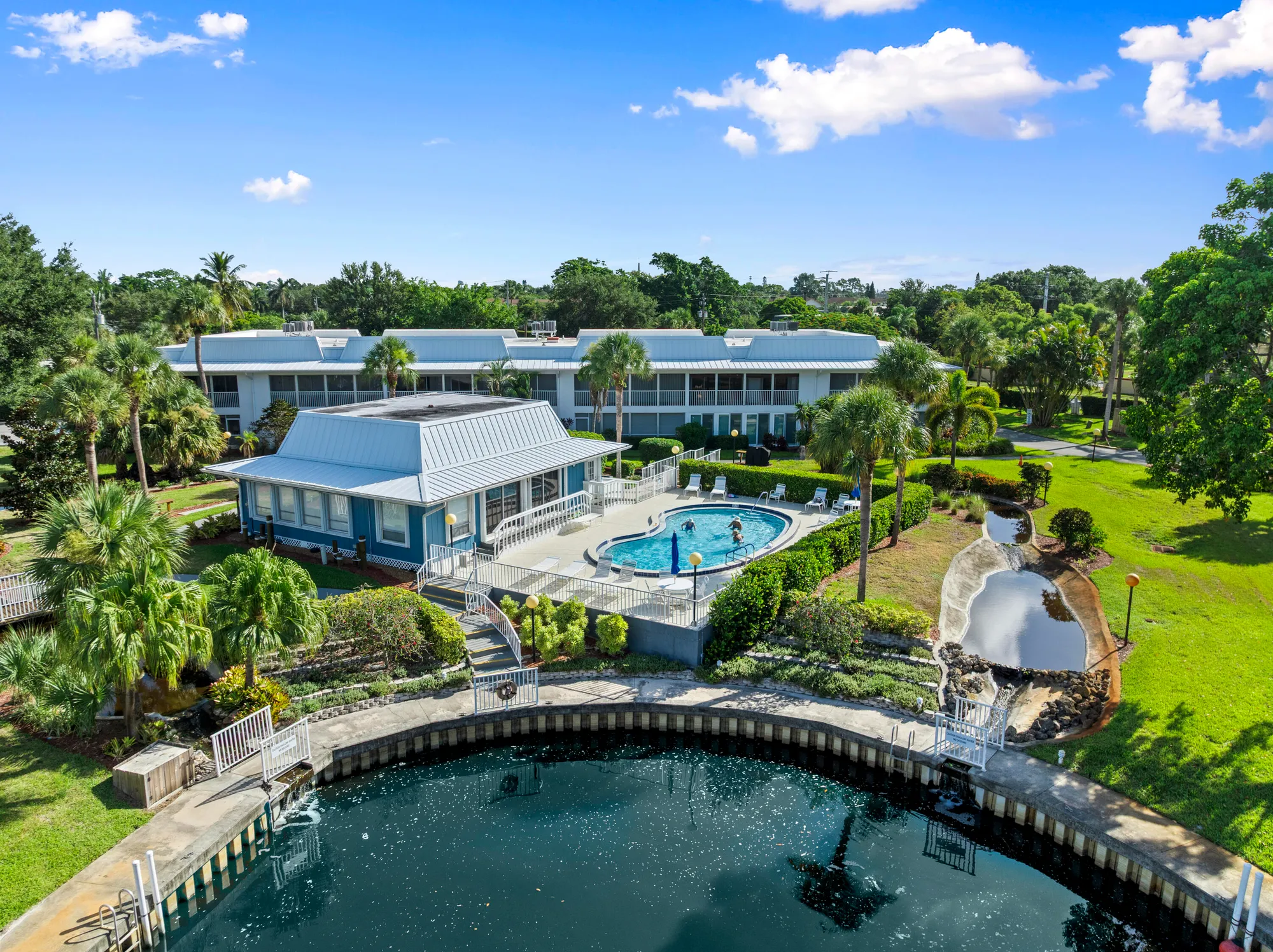 Property Slideshow image 3 of 51 | 1862 sw palm city rd 206, Stuart, FL, 34994