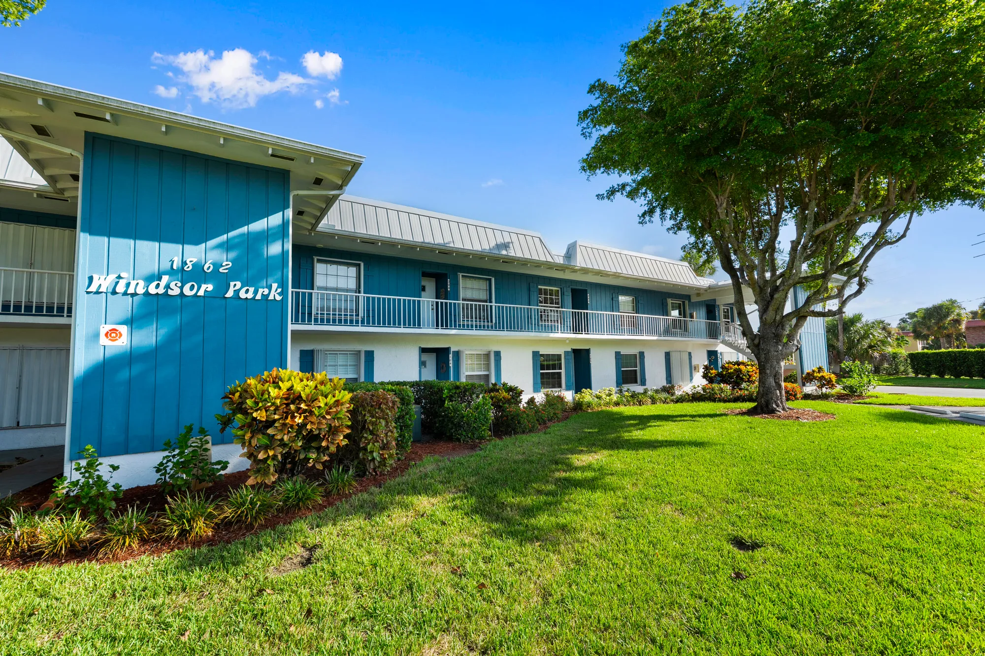 Property Slideshow image 5 of 51 | 1862 sw palm city rd 206, Stuart, FL, 34994