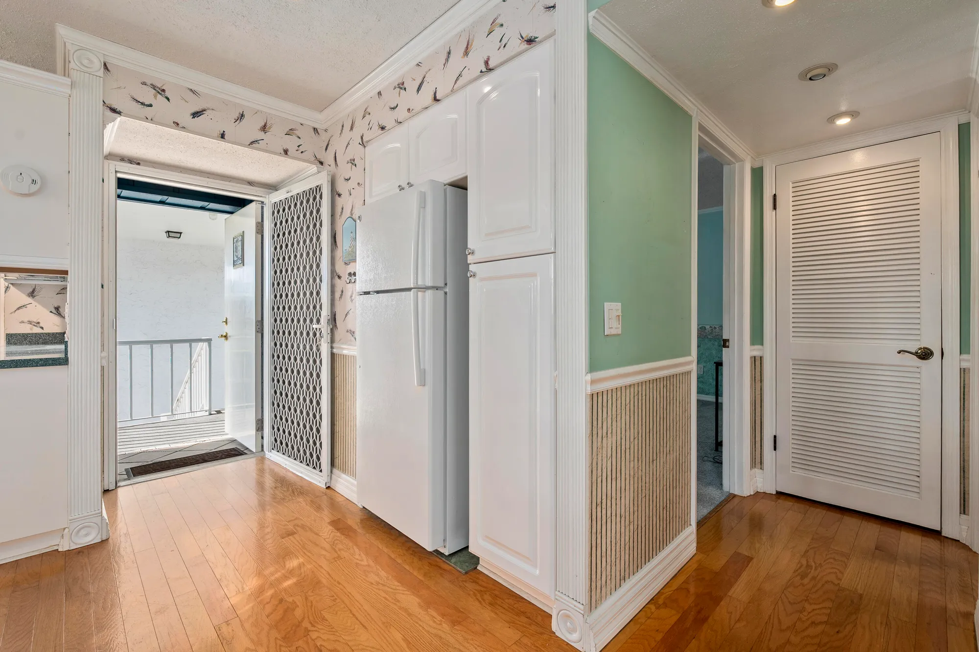 Property Slideshow image 10 of 51 | 1862 sw palm city rd 206, Stuart, FL, 34994