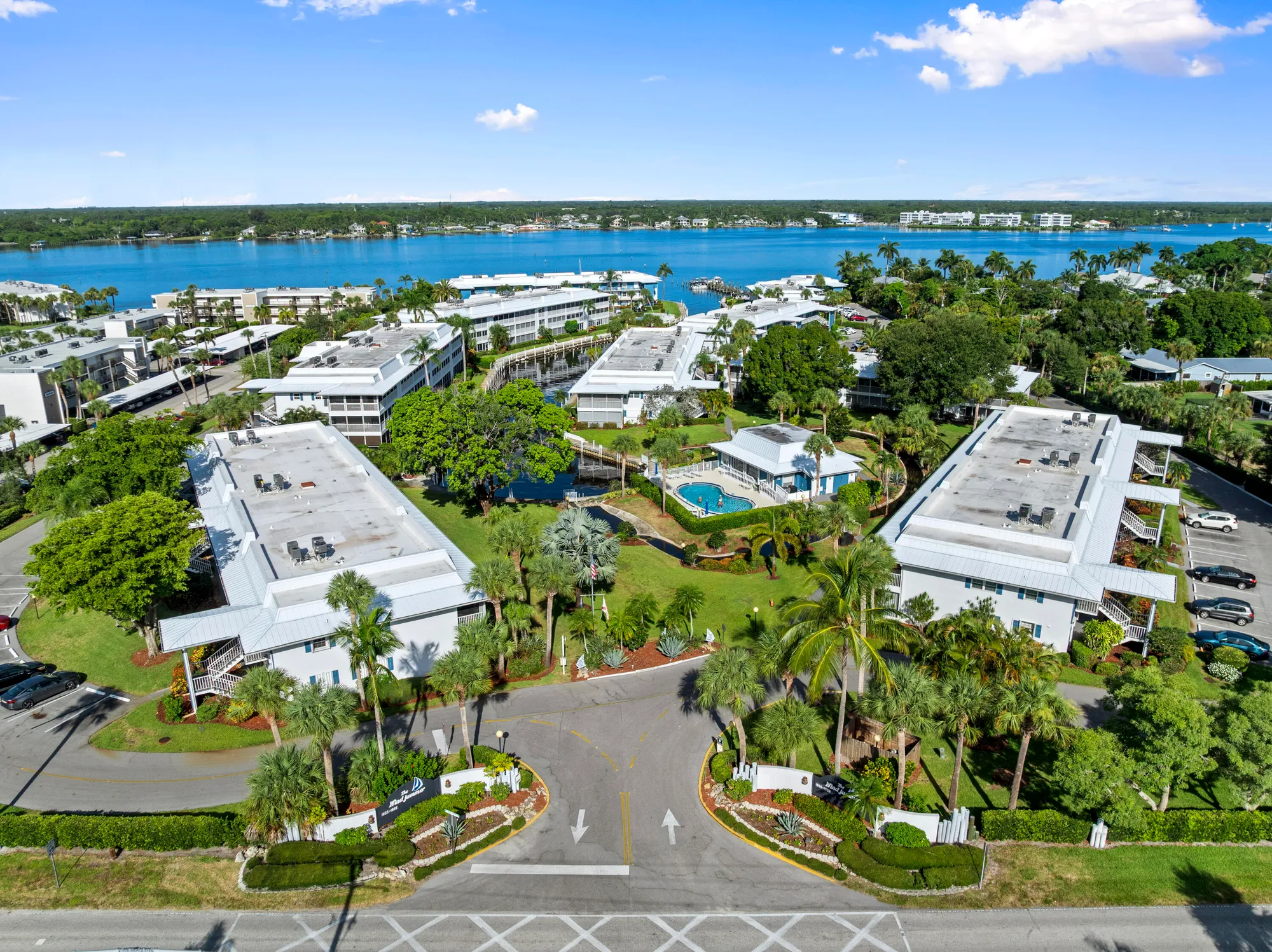 Property Slideshow image 32 of 51 | 1862 sw palm city rd 206, Stuart, FL, 34994