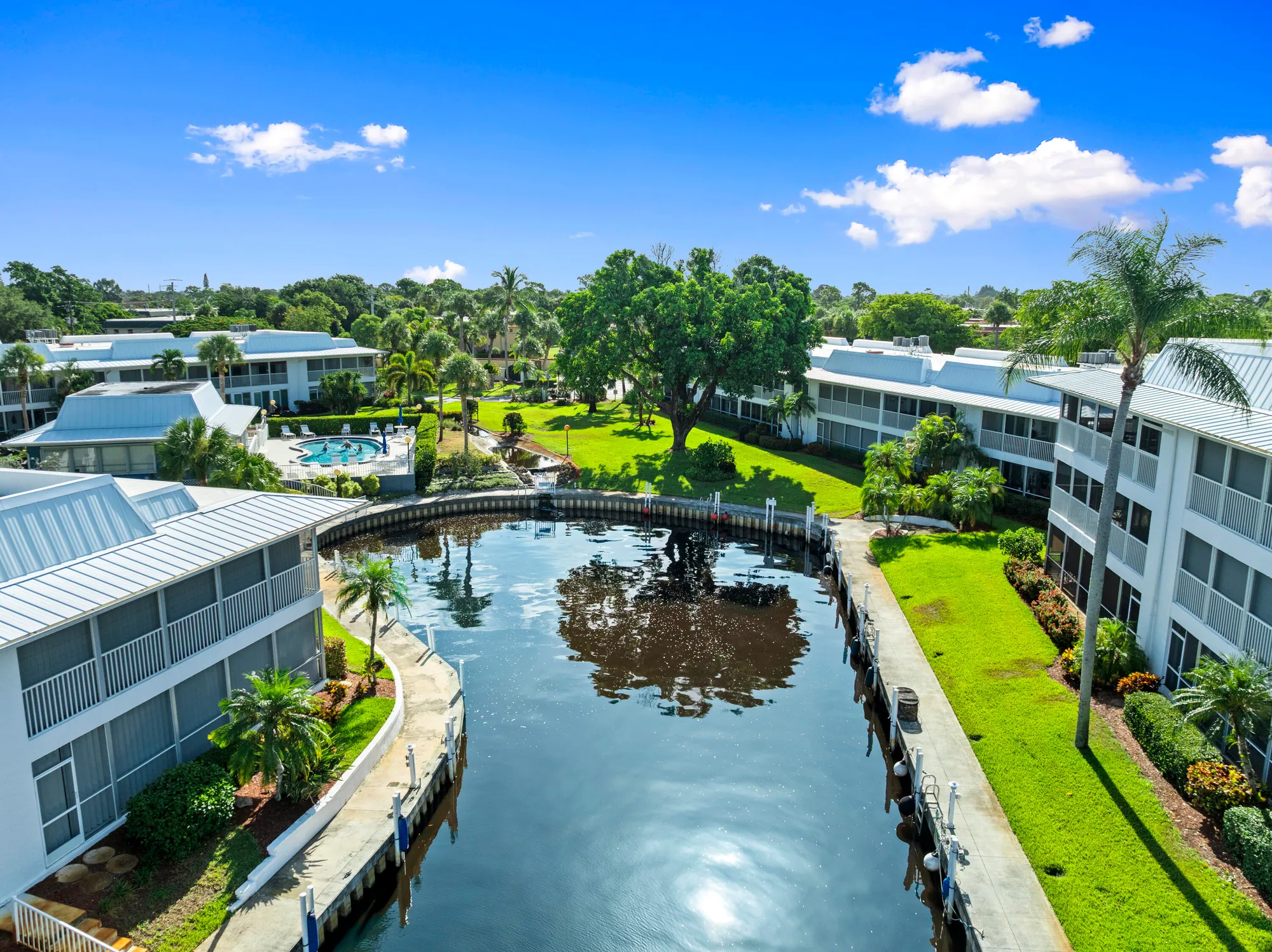 Property Slideshow image 36 of 51 | 1862 sw palm city rd 206, Stuart, FL, 34994