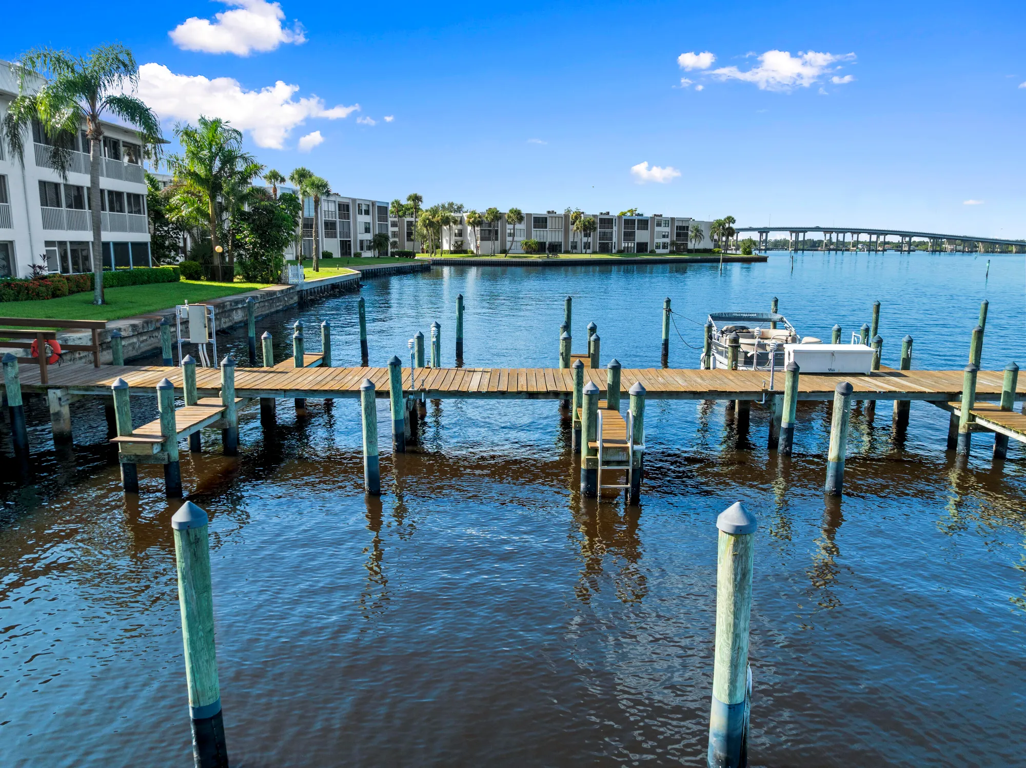 Property Slideshow image 39 of 51 | 1862 sw palm city rd 206, Stuart, FL, 34994