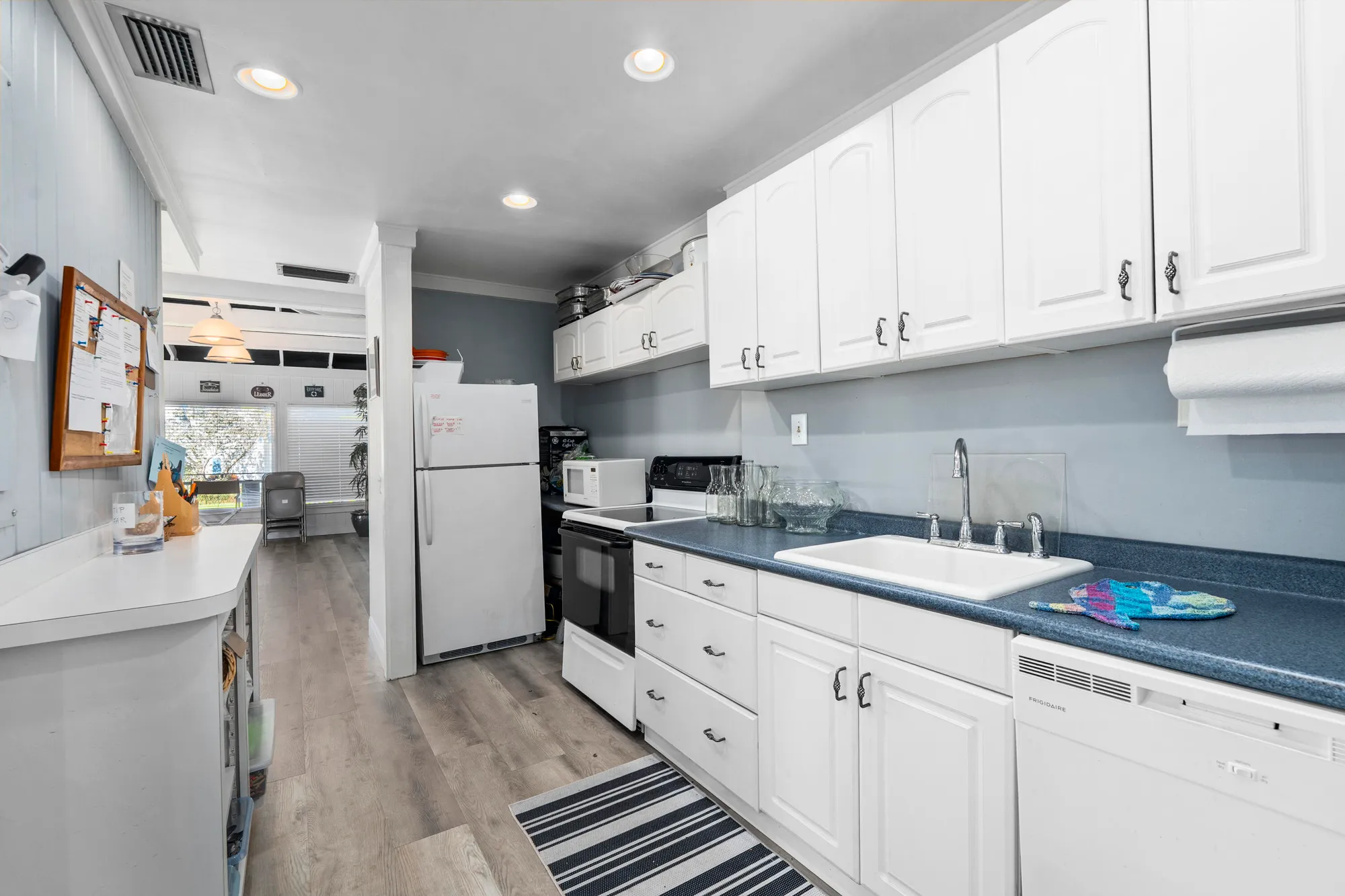 Property Slideshow image 45 of 51 | 1862 sw palm city rd 206, Stuart, FL, 34994