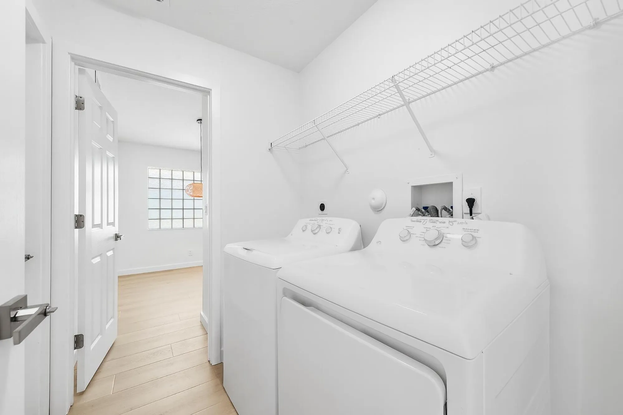 Property Slideshow image 31 of 43 | 5849 royal isles blvd, Boynton Beach, FL, 33437