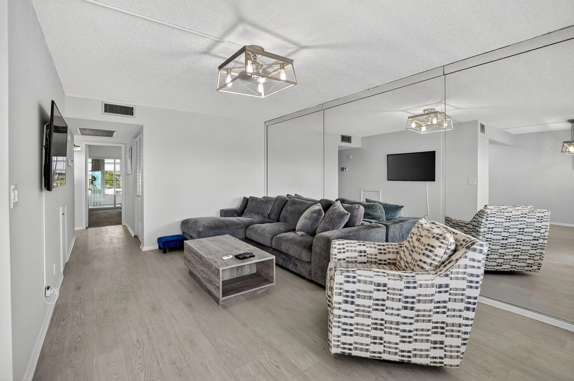 Property Slideshow image 8 of 63 | 4007 rexford a, Boca Raton, FL, 33434