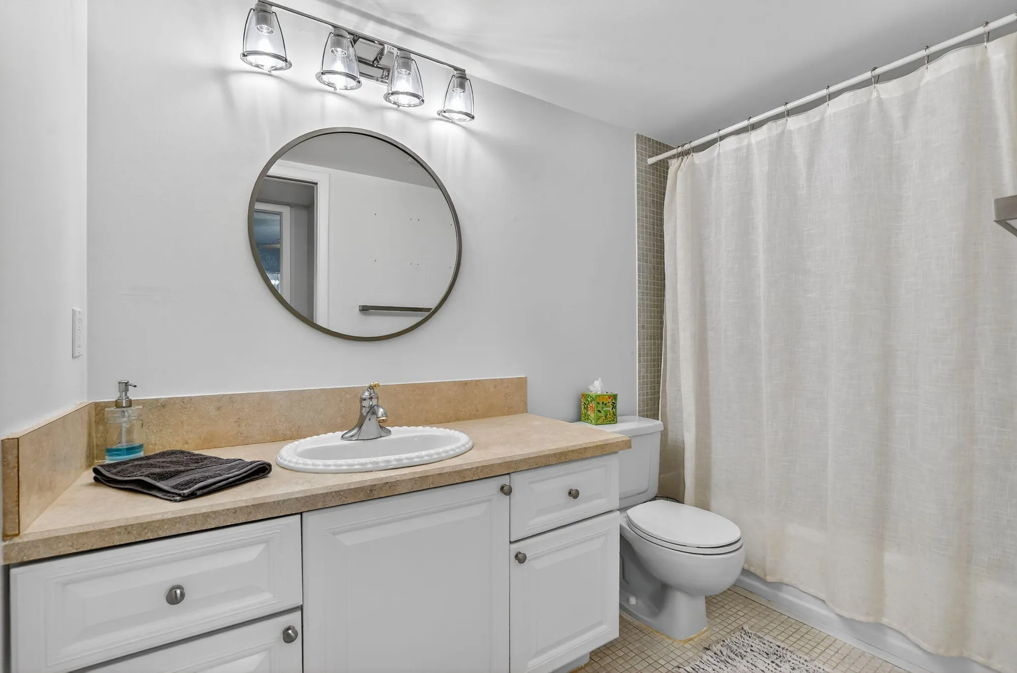 Property Slideshow image 18 of 63 | 4007 rexford a, Boca Raton, FL, 33434