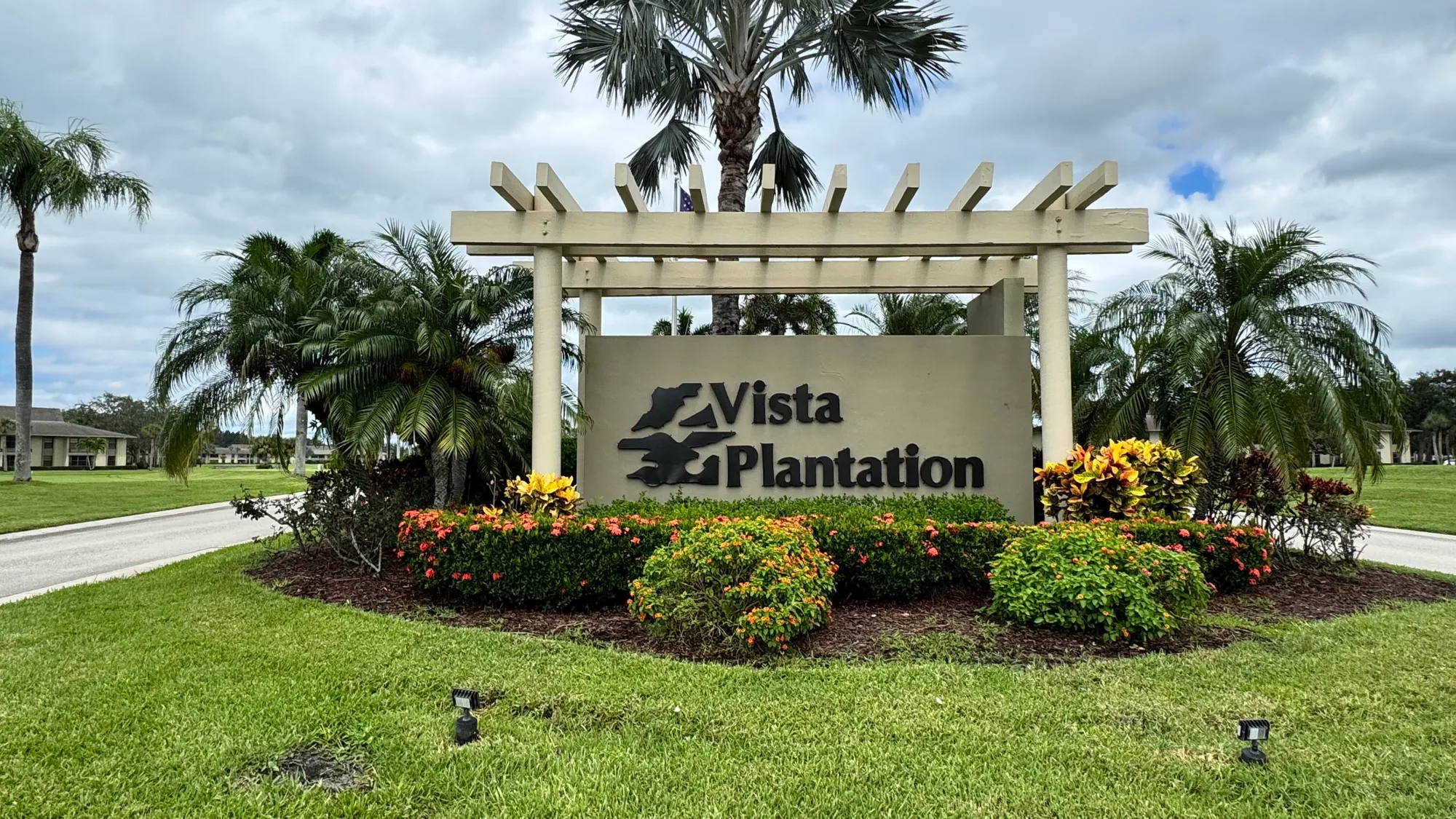 Property Slideshow image 2 of 23 | 16 plantation dr 105, Vero Beach, FL, 32966
