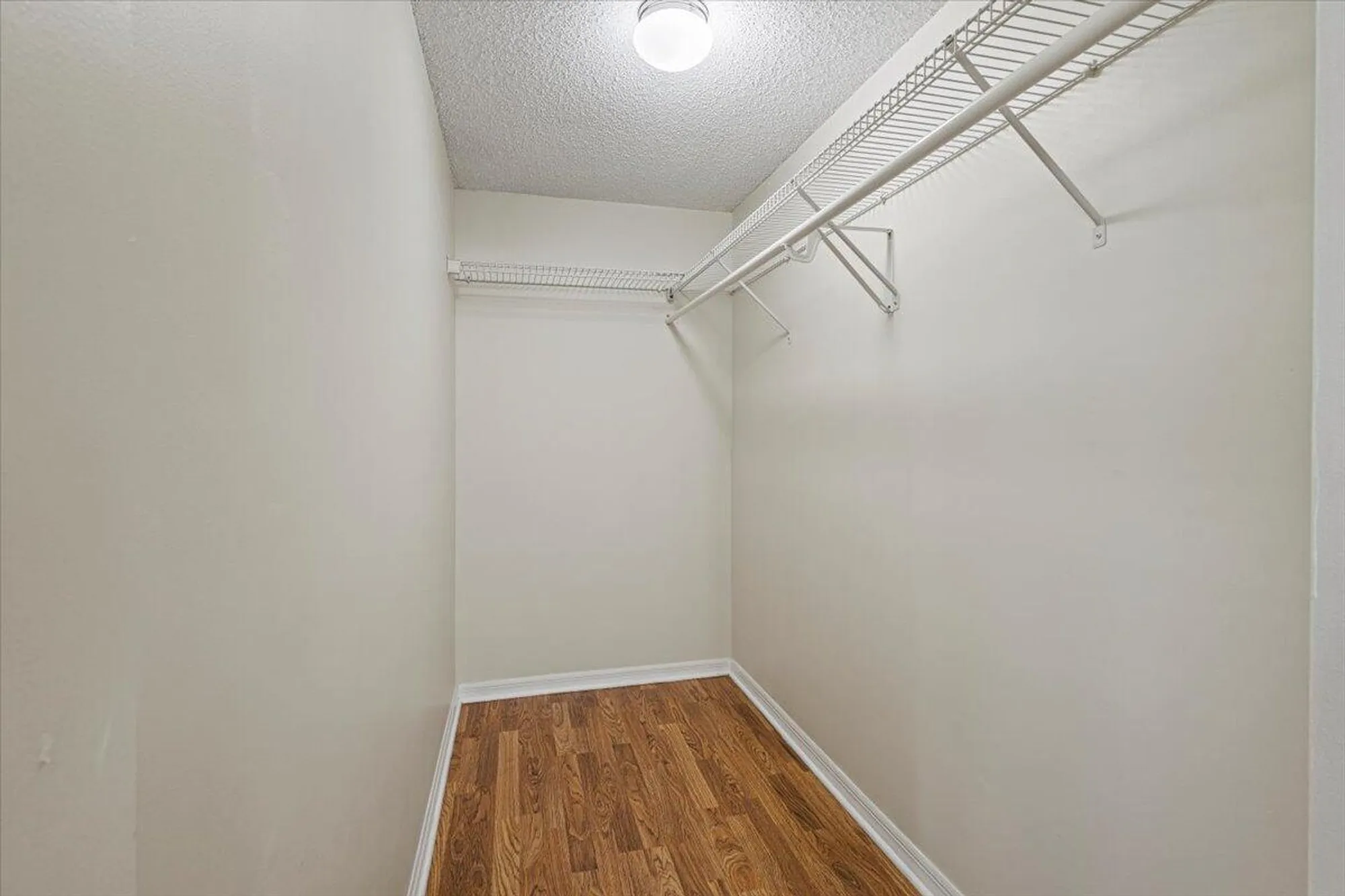 Property Slideshow image 10 of 40 | 511 sw south river dr 103, Stuart, FL, 34997