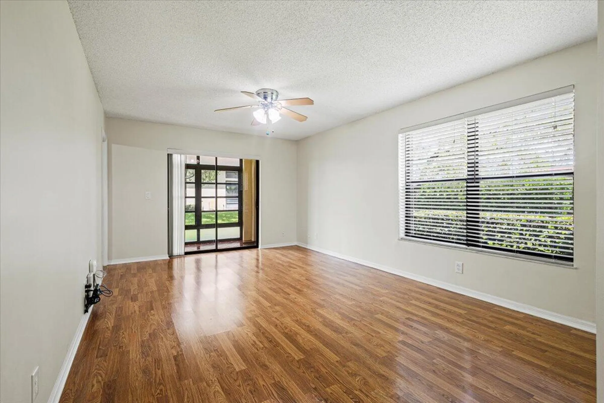 Property Slideshow image 20 of 40 | 511 sw south river dr 103, Stuart, FL, 34997