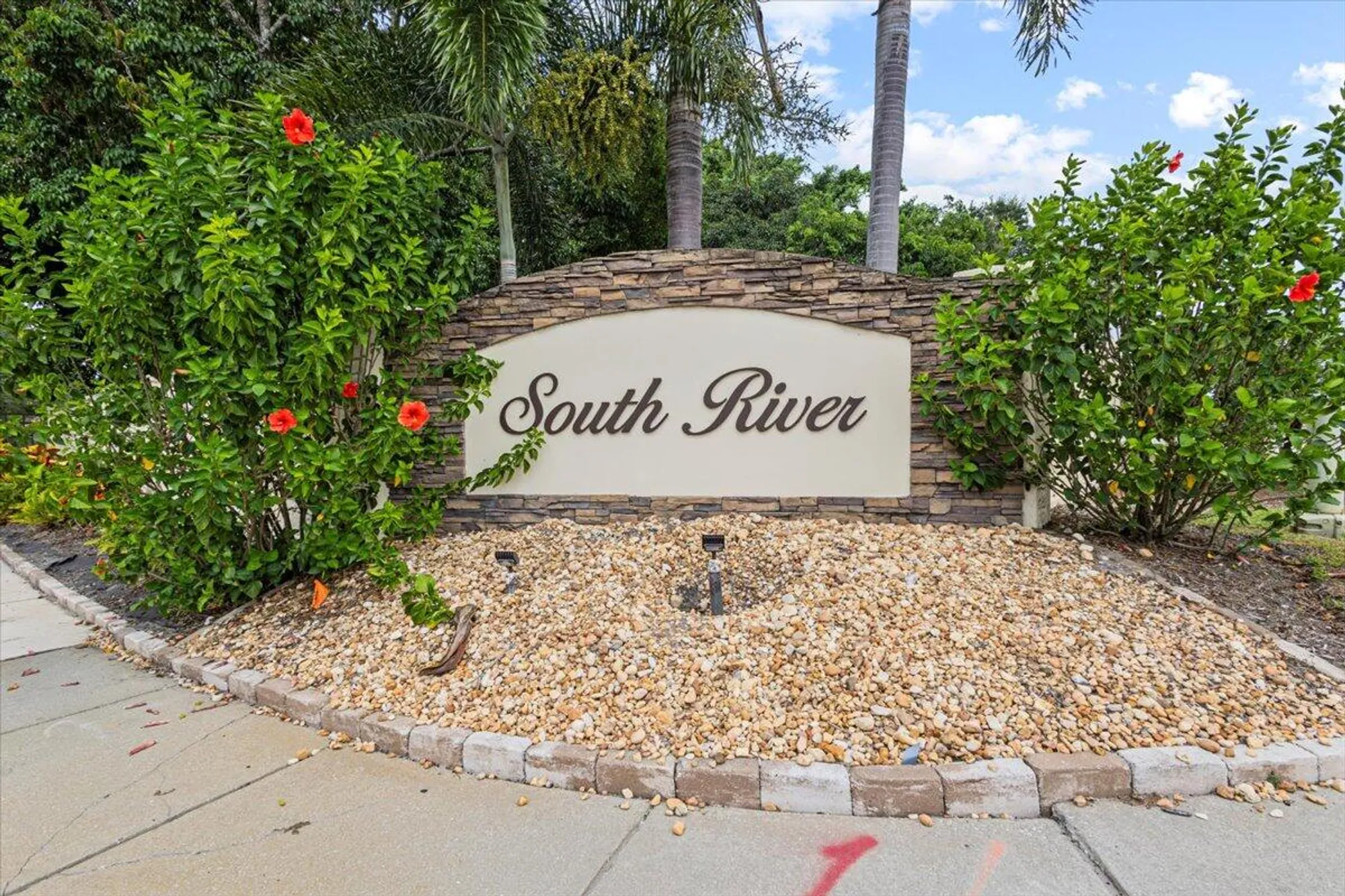 Property Slideshow image 1 of 40 | 511 sw south river dr 103, Stuart, FL, 34997