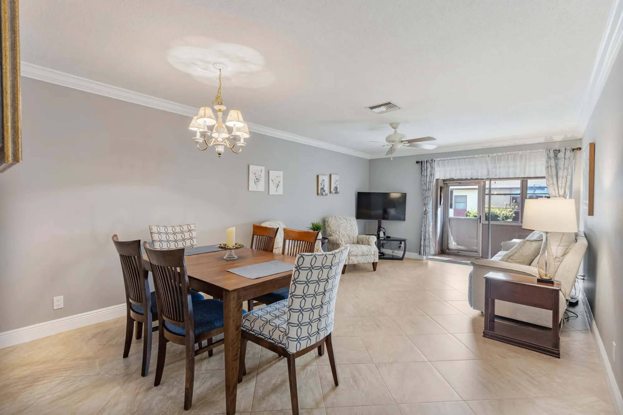 Property Slideshow image 4 of 25 | 2995 crosley dr w b, Greenacres, FL, 33415