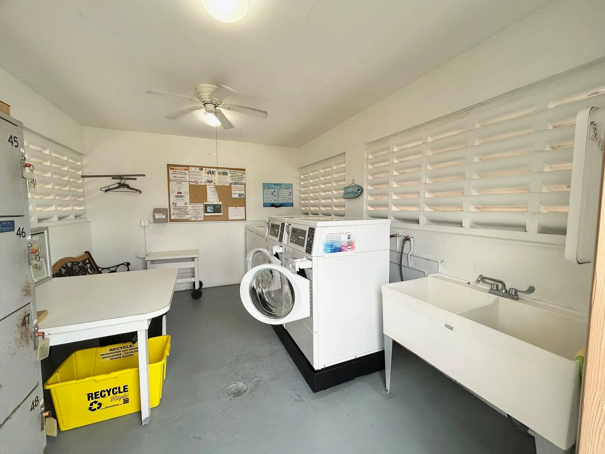 Property Slideshow image 25 of 33 | 2556 dudley dr d, West Palm Beach, FL, 33415