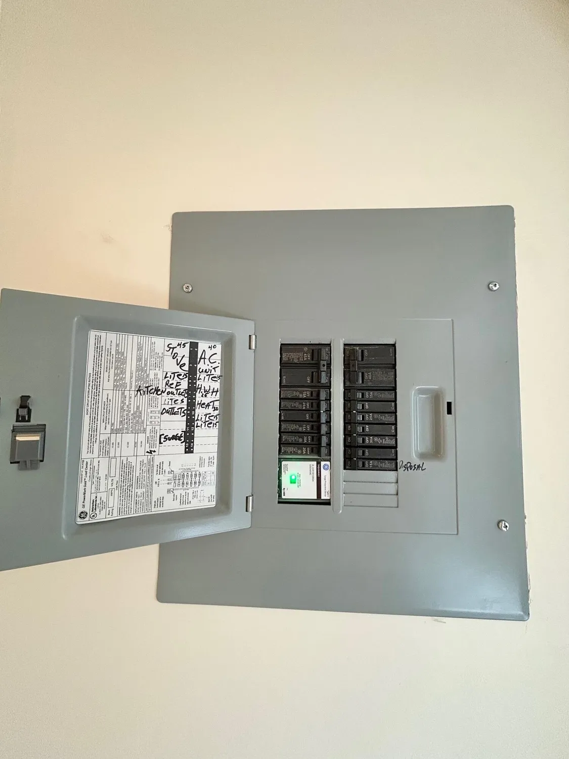 Property Slideshow image 10 of 33 | 2556 dudley dr d, West Palm Beach, FL, 33415