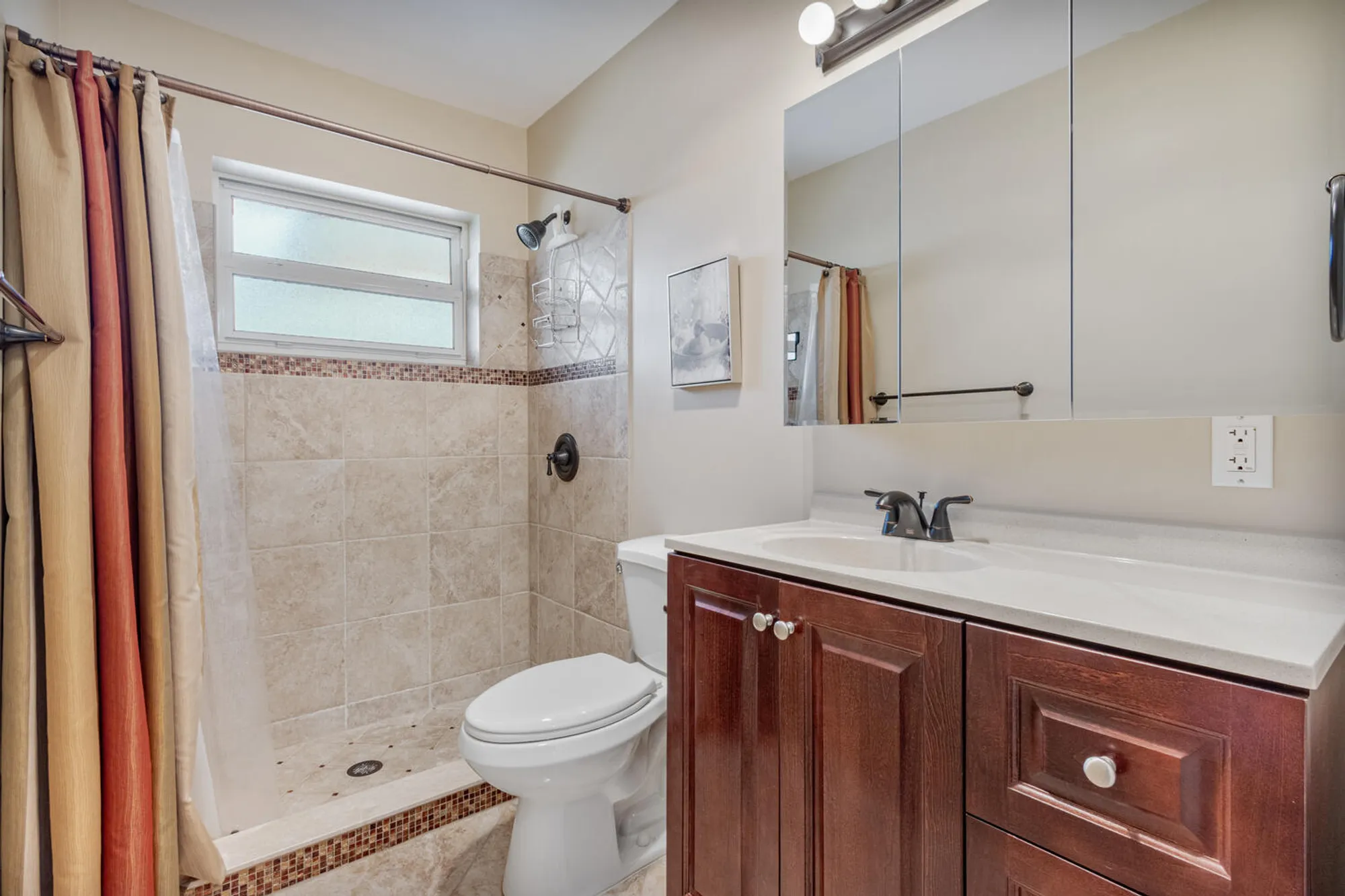 Property Slideshow image 18 of 25 | 2995 crosley dr w b, Greenacres, FL, 33415