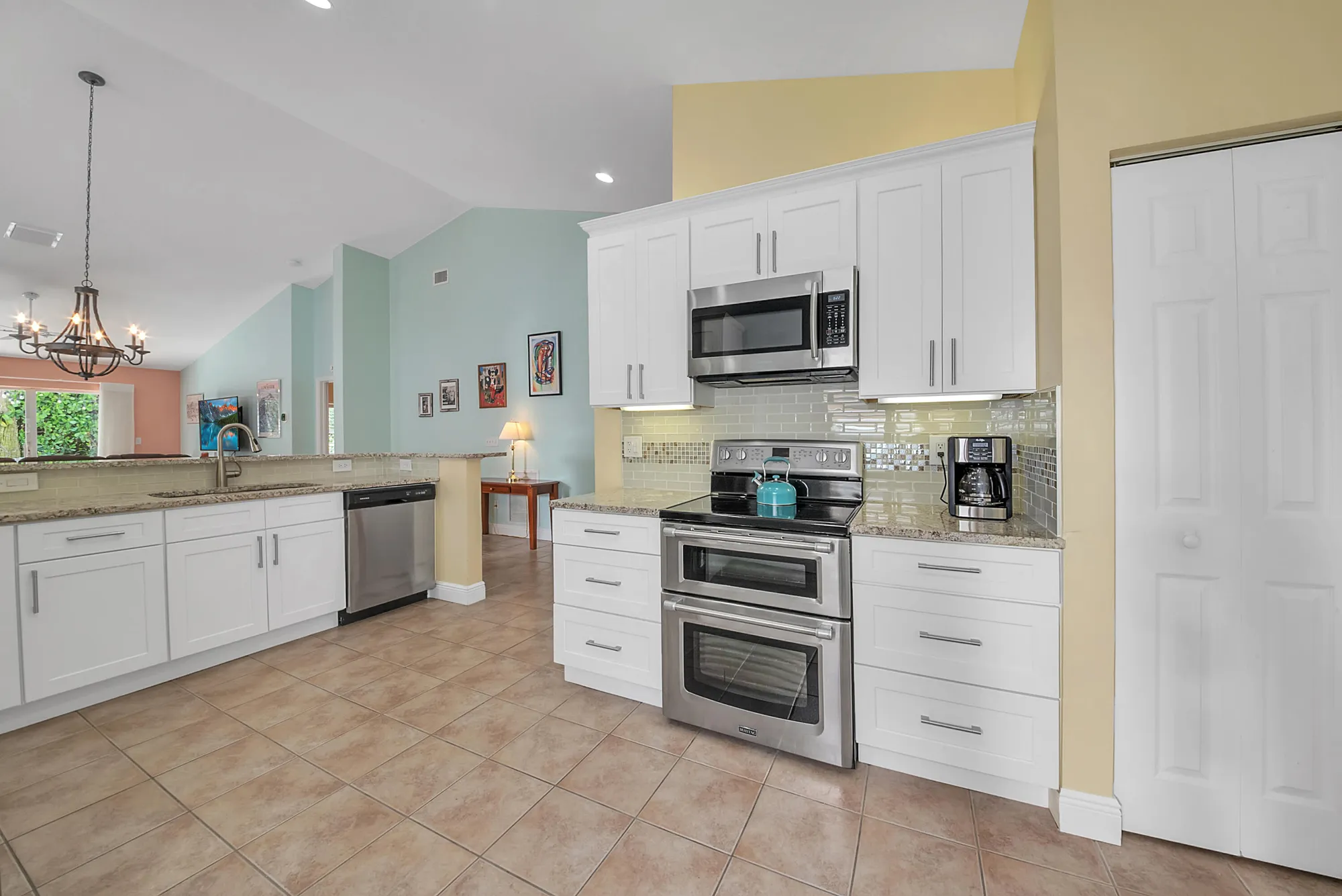 Property Slideshow image 6 of 37 | 12994 hampton lakes cir, Boynton Beach, FL, 33436