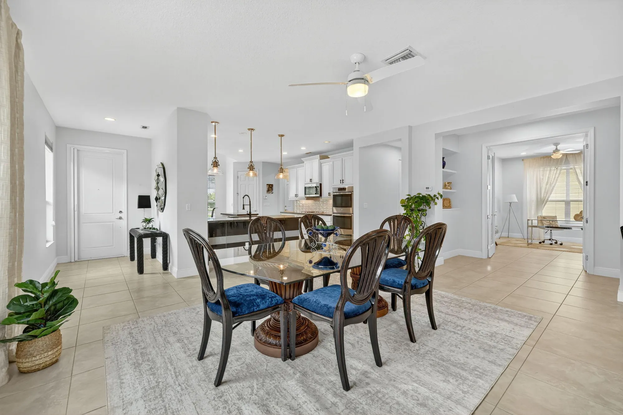 Property Slideshow image 5 of 36 | 9624 sw royal poinciana dr, Port Saint Lucie, FL, 34987