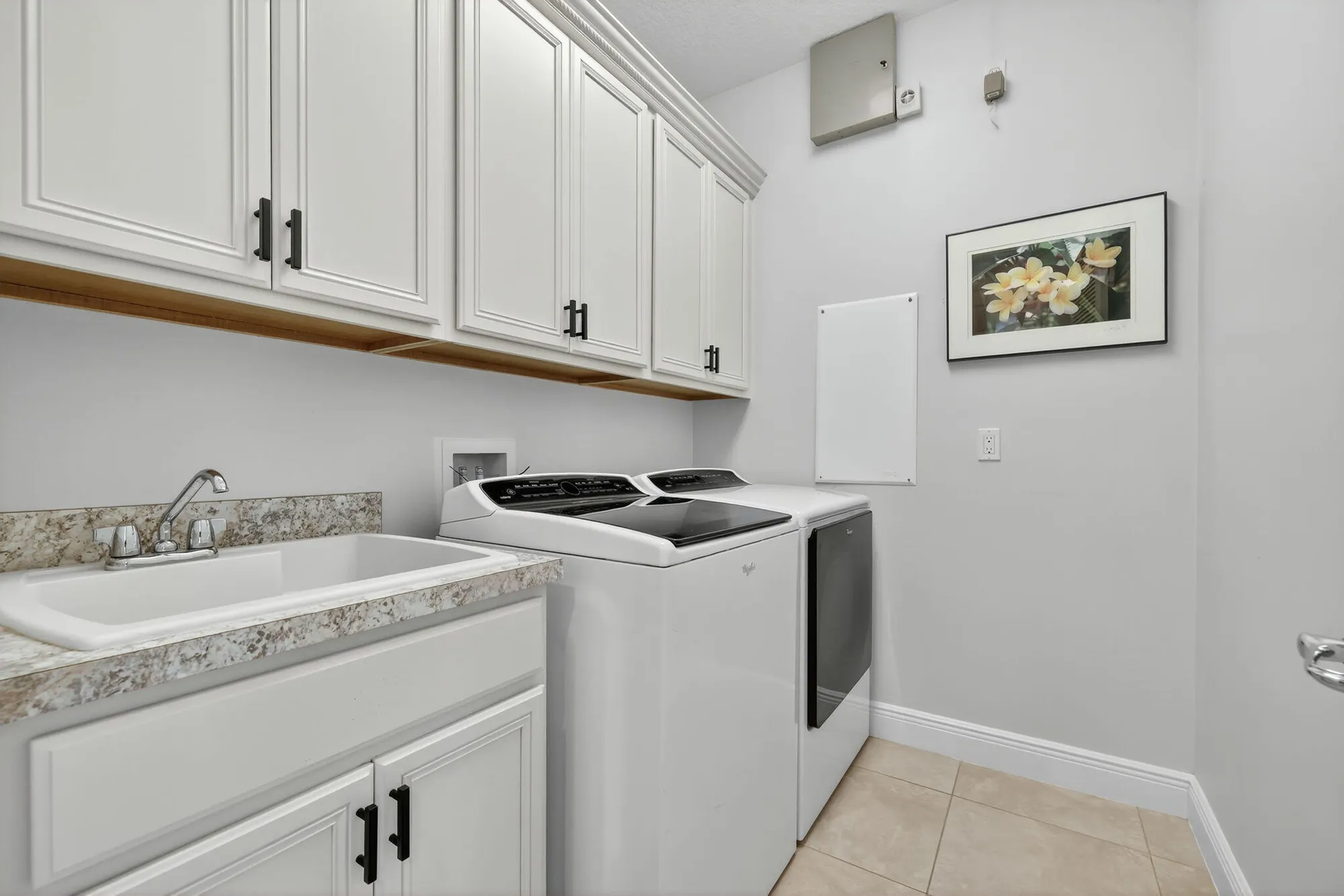 Property Slideshow image 12 of 36 | 9624 sw royal poinciana dr, Port Saint Lucie, FL, 34987