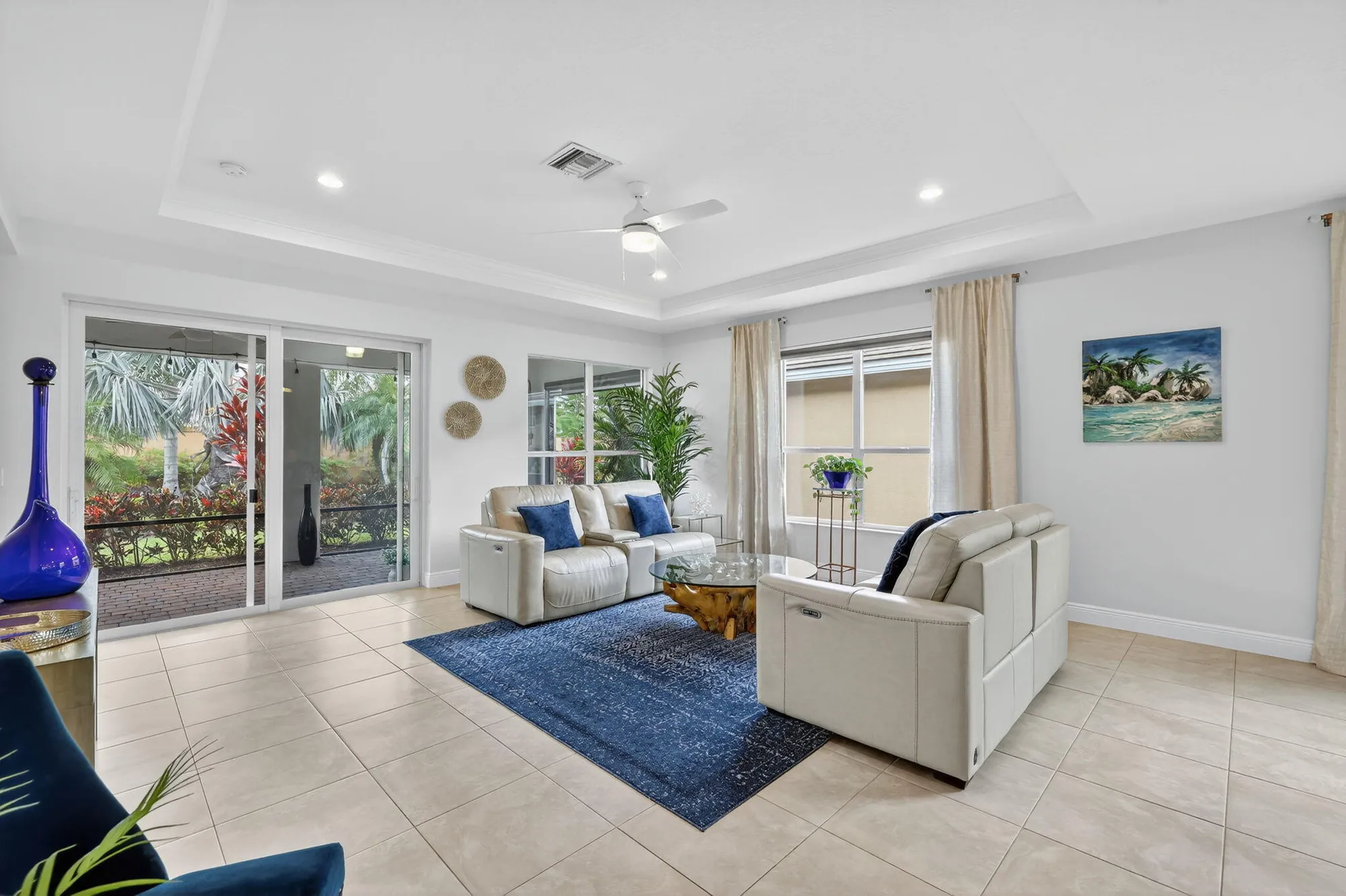 Property Slideshow image 14 of 36 | 9624 sw royal poinciana dr, Port Saint Lucie, FL, 34987