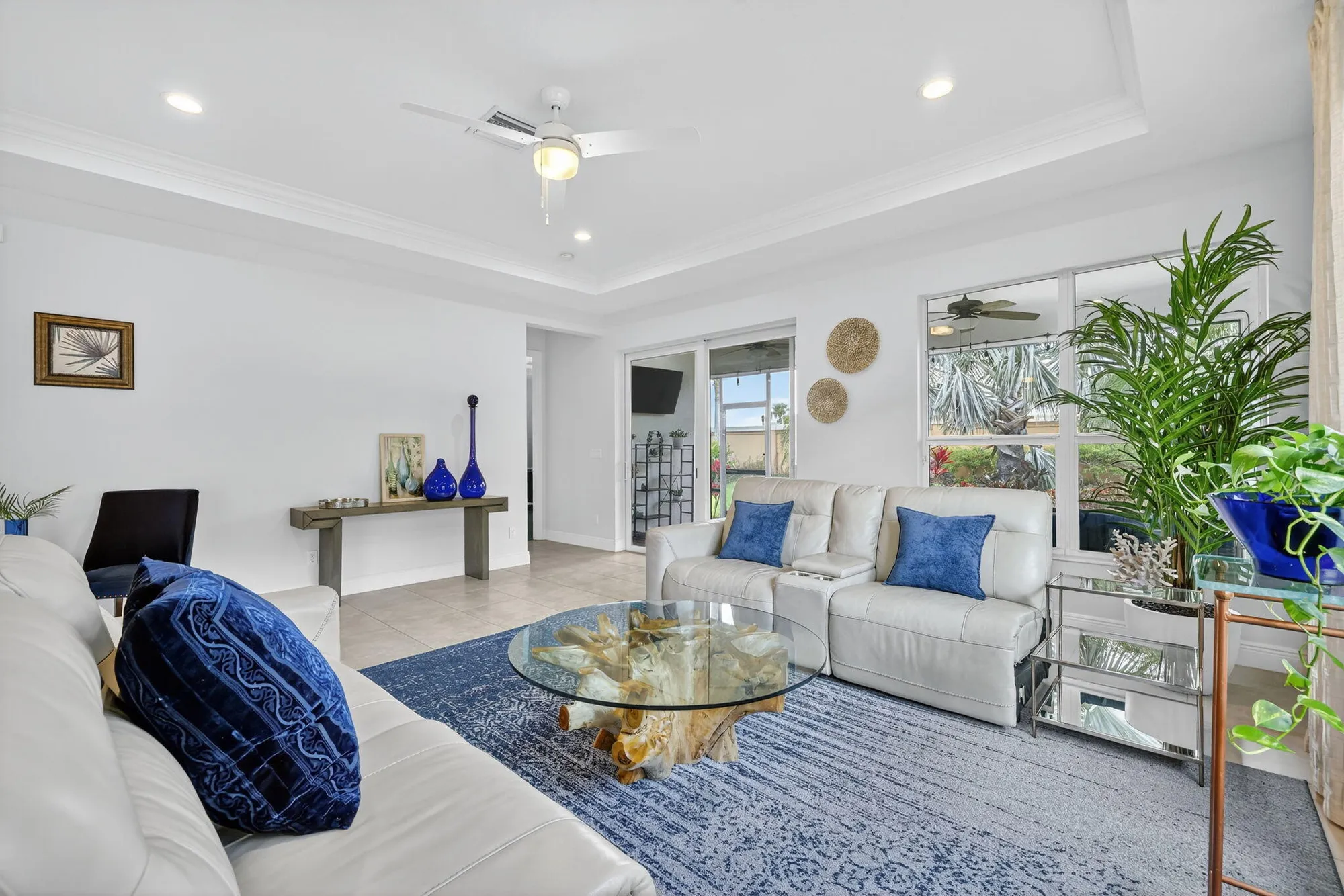 Property Slideshow image 15 of 36 | 9624 sw royal poinciana dr, Port Saint Lucie, FL, 34987