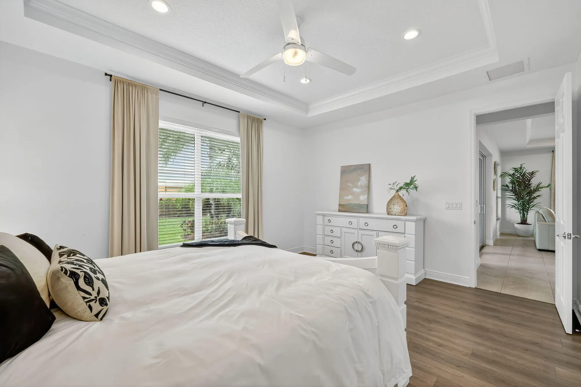 Property Slideshow image 22 of 36 | 9624 sw royal poinciana dr, Port Saint Lucie, FL, 34987