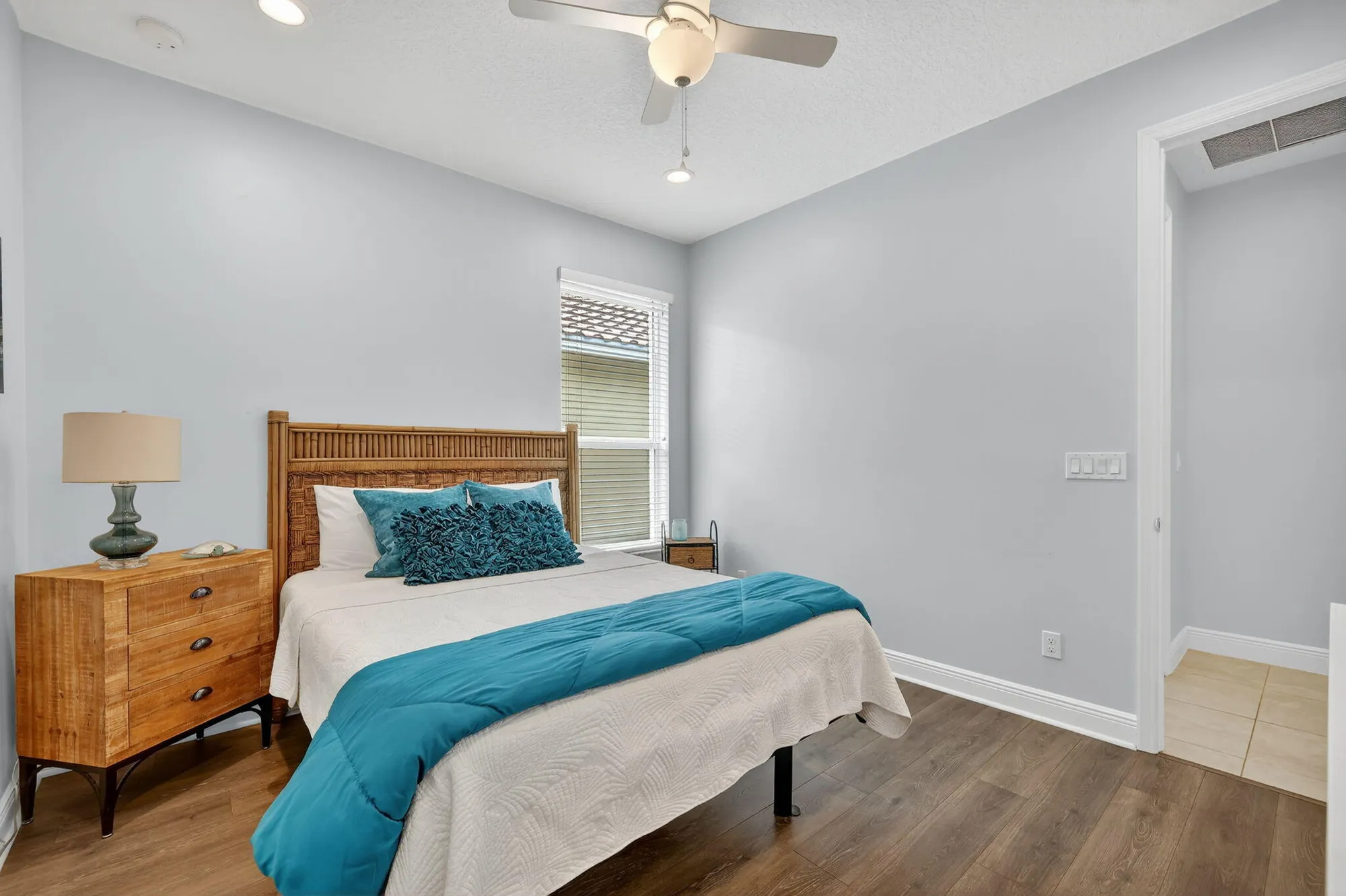 Property Slideshow image 26 of 36 | 9624 sw royal poinciana dr, Port Saint Lucie, FL, 34987