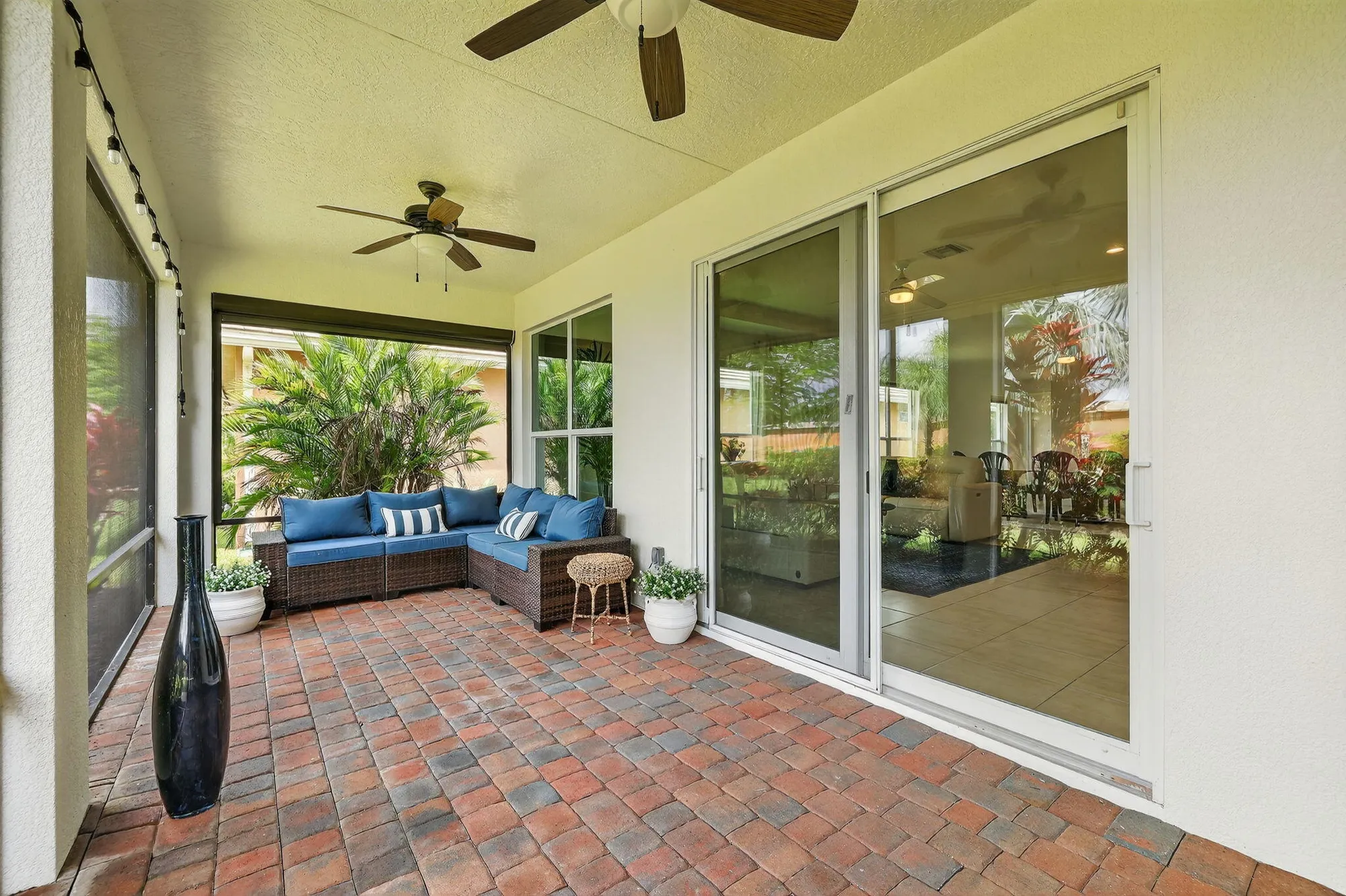 Property Slideshow image 31 of 36 | 9624 sw royal poinciana dr, Port Saint Lucie, FL, 34987