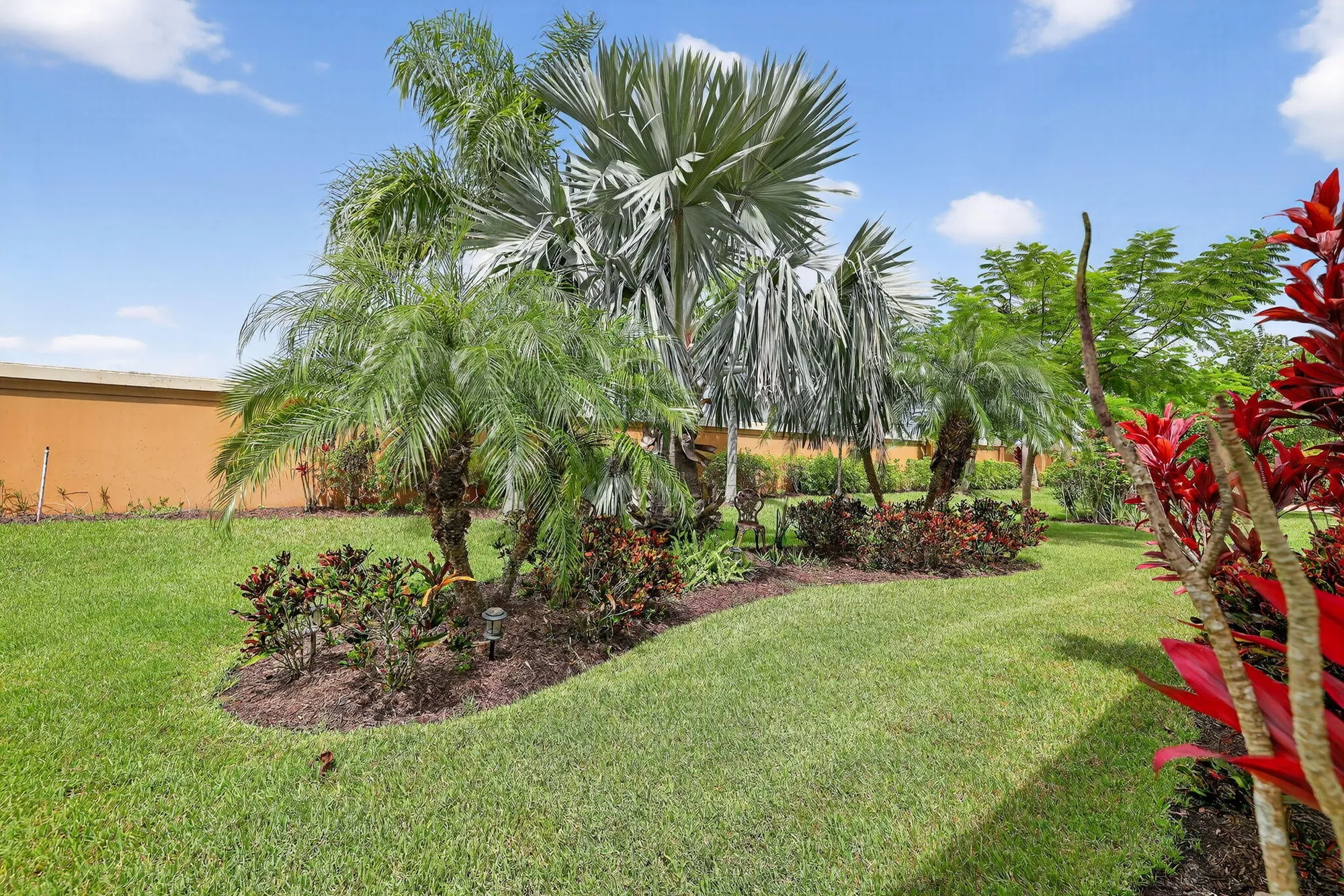 Property Slideshow image 32 of 36 | 9624 sw royal poinciana dr, Port Saint Lucie, FL, 34987