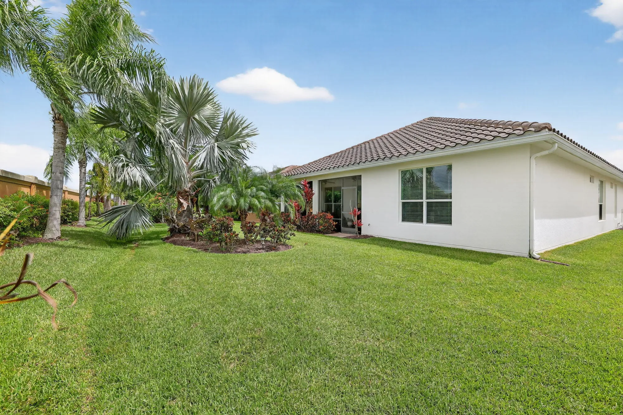 Property Slideshow image 33 of 36 | 9624 sw royal poinciana dr, Port Saint Lucie, FL, 34987