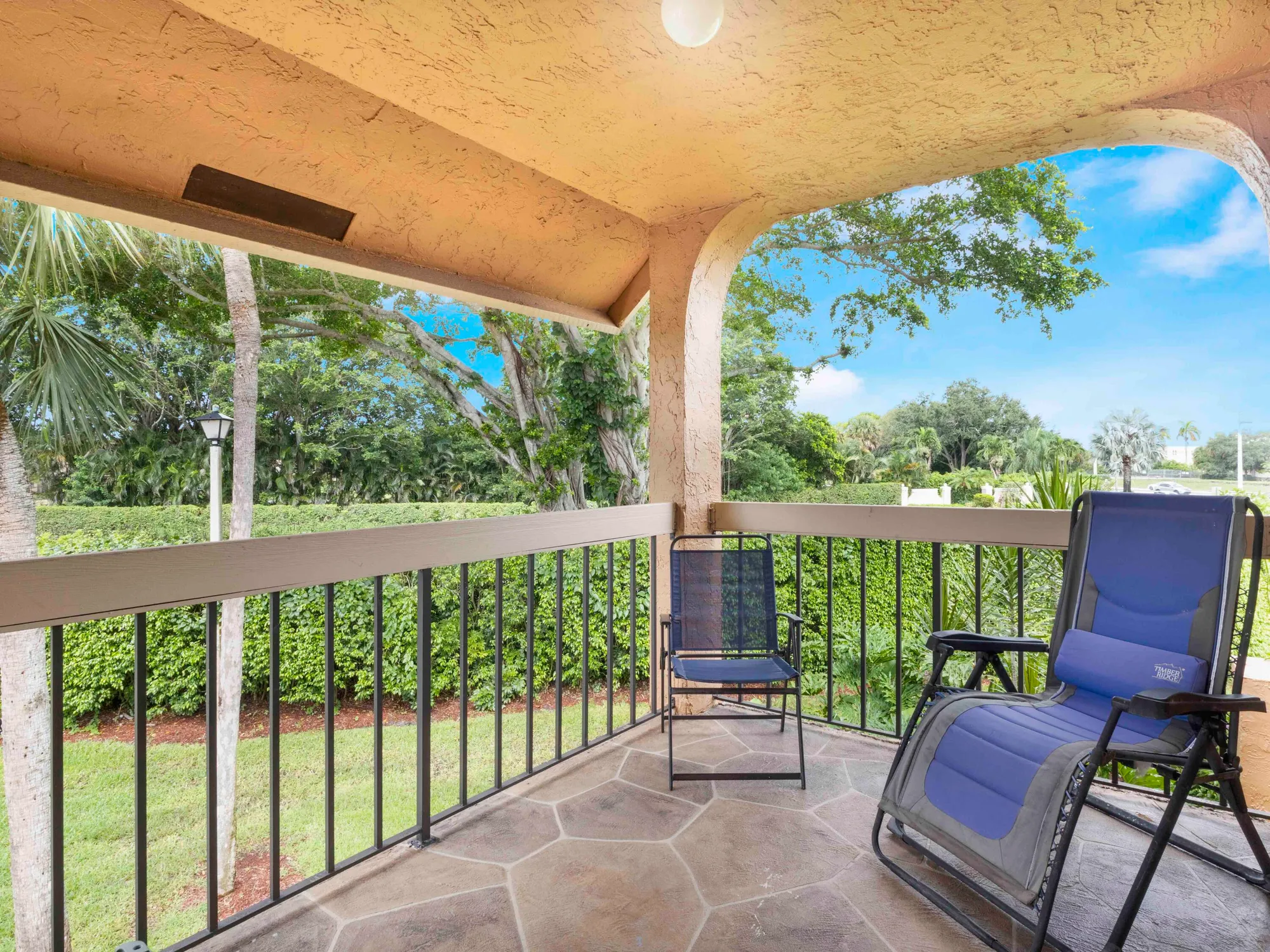 Property Slideshow image 27 of 53 | 11090 green lake dr apt 201, Boynton Beach, FL, 33437
