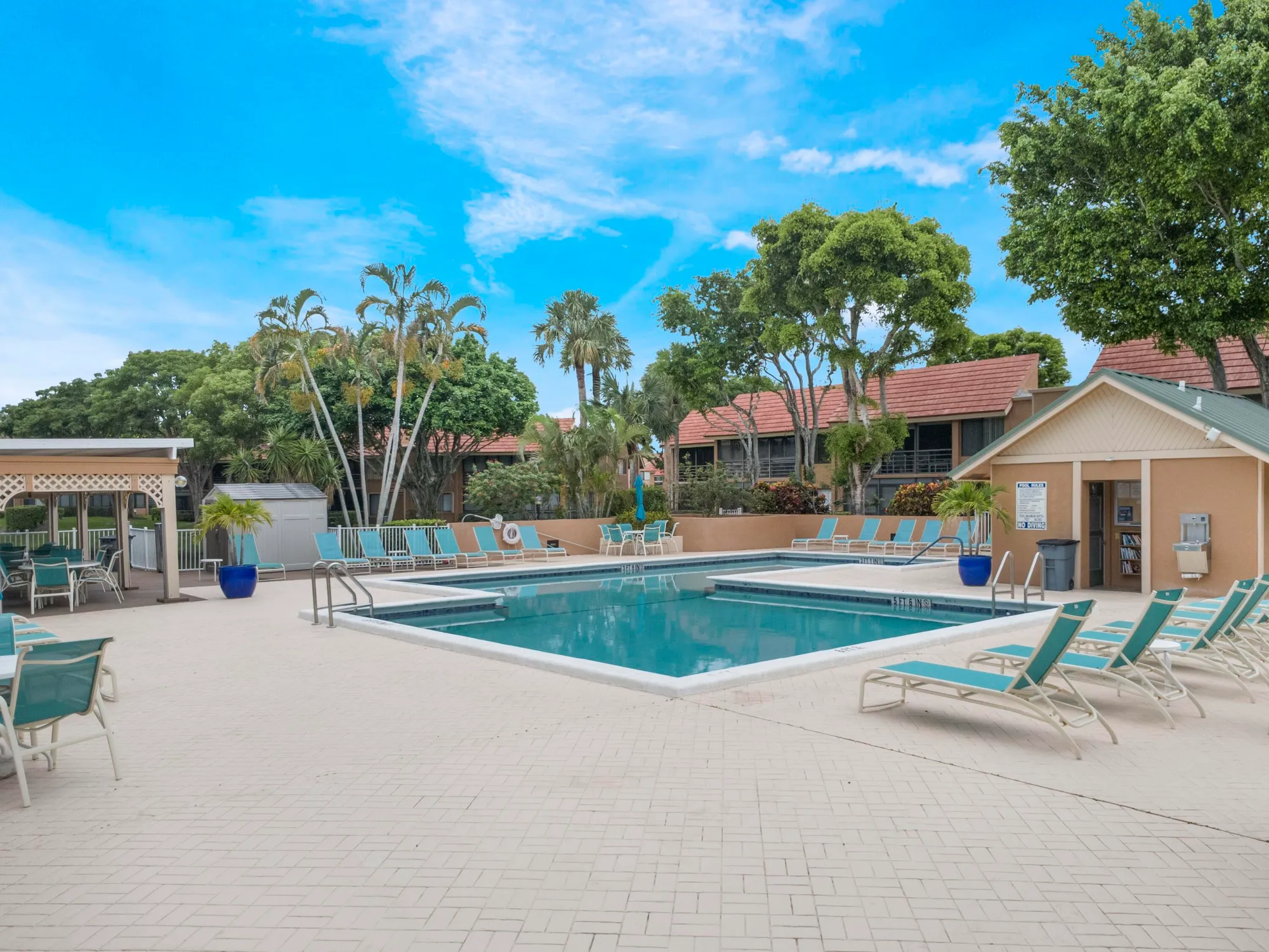 Property Slideshow image 38 of 53 | 11090 green lake dr apt 201, Boynton Beach, FL, 33437