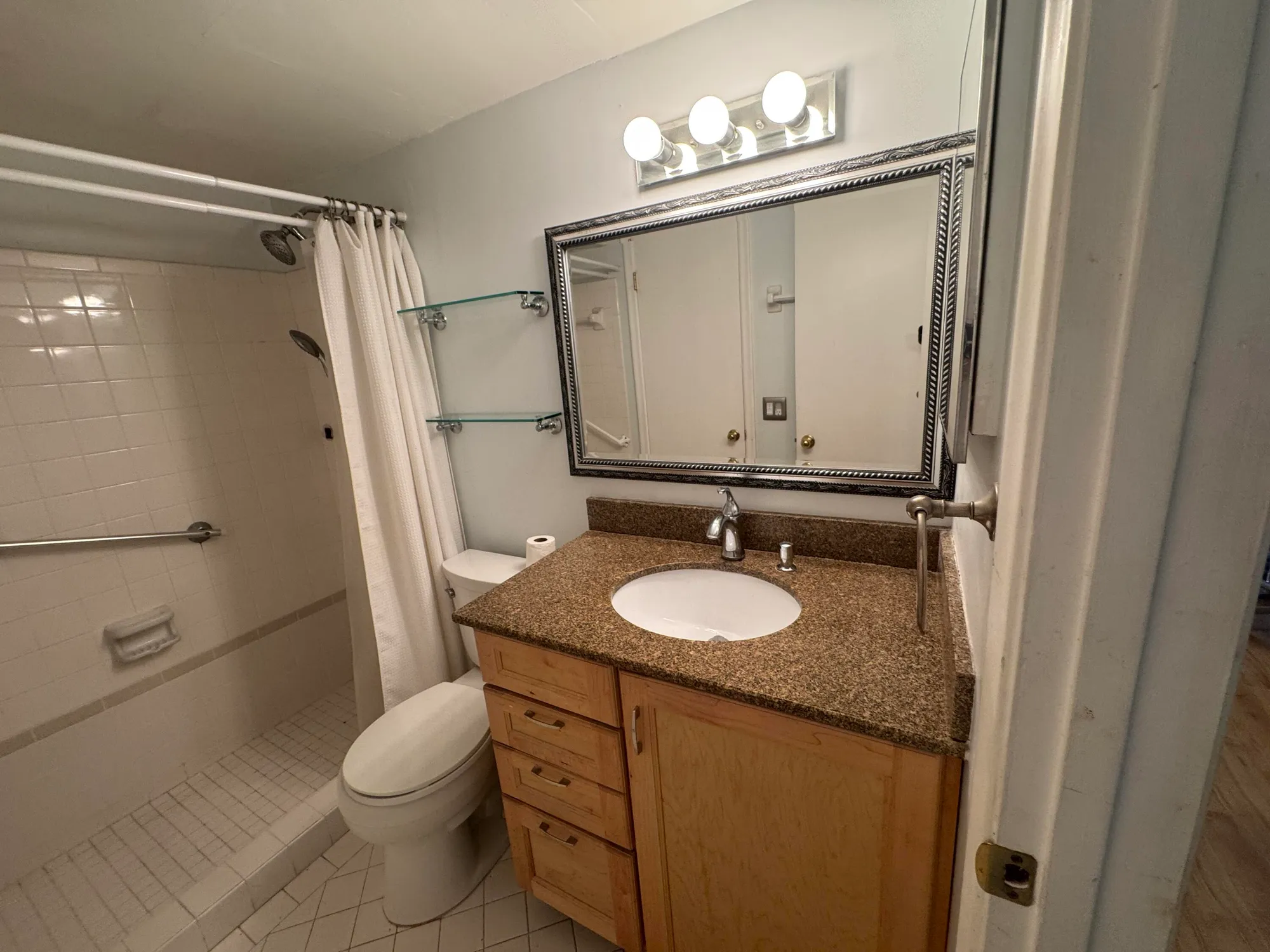 Property Slideshow image 15 of 40 | 115 south blvd apt 1c, Boynton Beach, FL, 33435