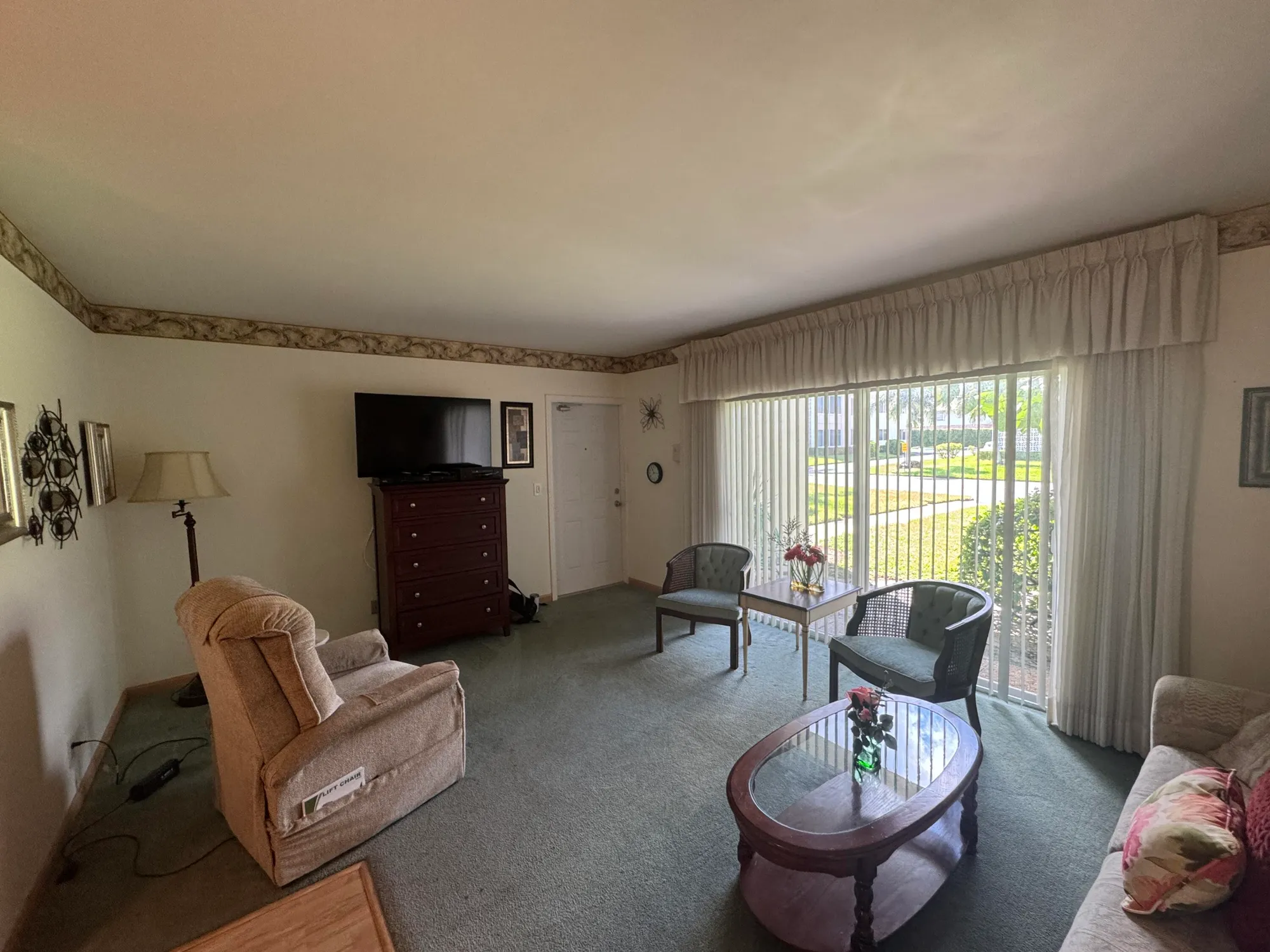 Property Slideshow image 21 of 40 | 115 south blvd apt 1c, Boynton Beach, FL, 33435