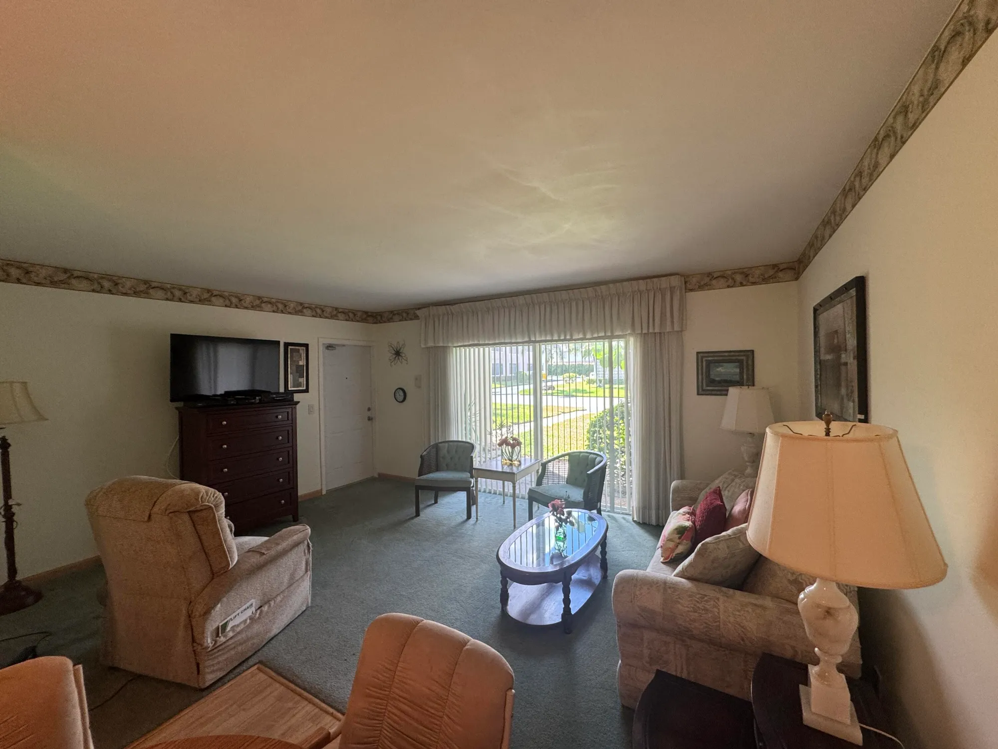 Property Slideshow image 23 of 40 | 115 south blvd apt 1c, Boynton Beach, FL, 33435