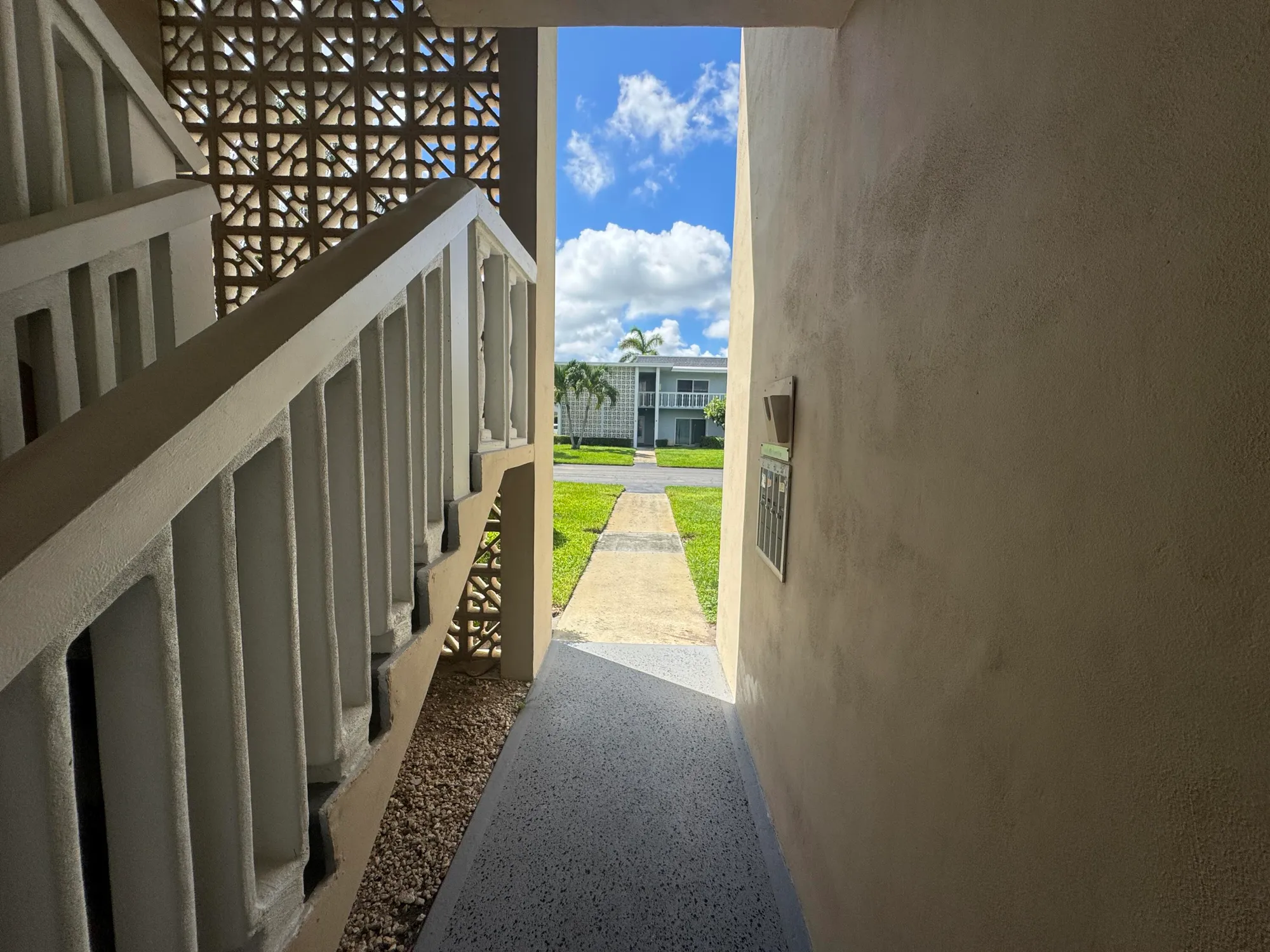 Property Slideshow image 28 of 40 | 115 south blvd apt 1c, Boynton Beach, FL, 33435