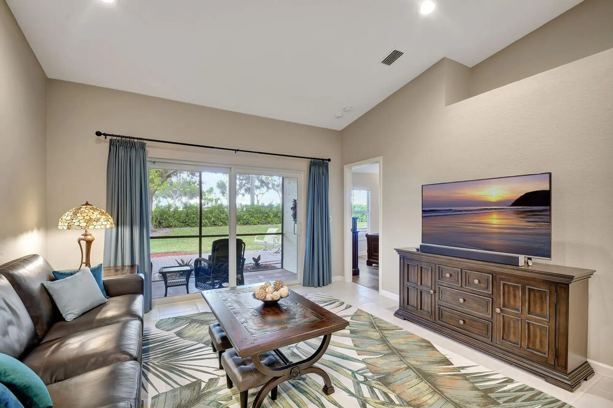Property Slideshow image 22 of 45 | 9383 bridgeport dr, West Palm Beach, FL, 33411