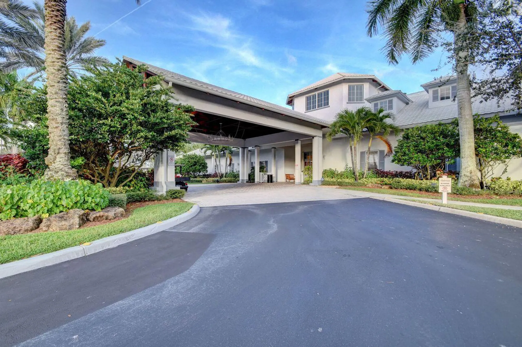 Property Slideshow image 31 of 45 | 9383 bridgeport dr, West Palm Beach, FL, 33411