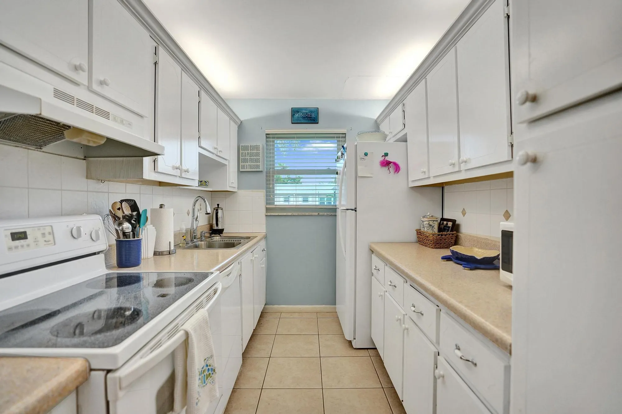 Property Slideshow image 7 of 28 | 240 n high point blvd c, Boynton Beach, FL, 33435