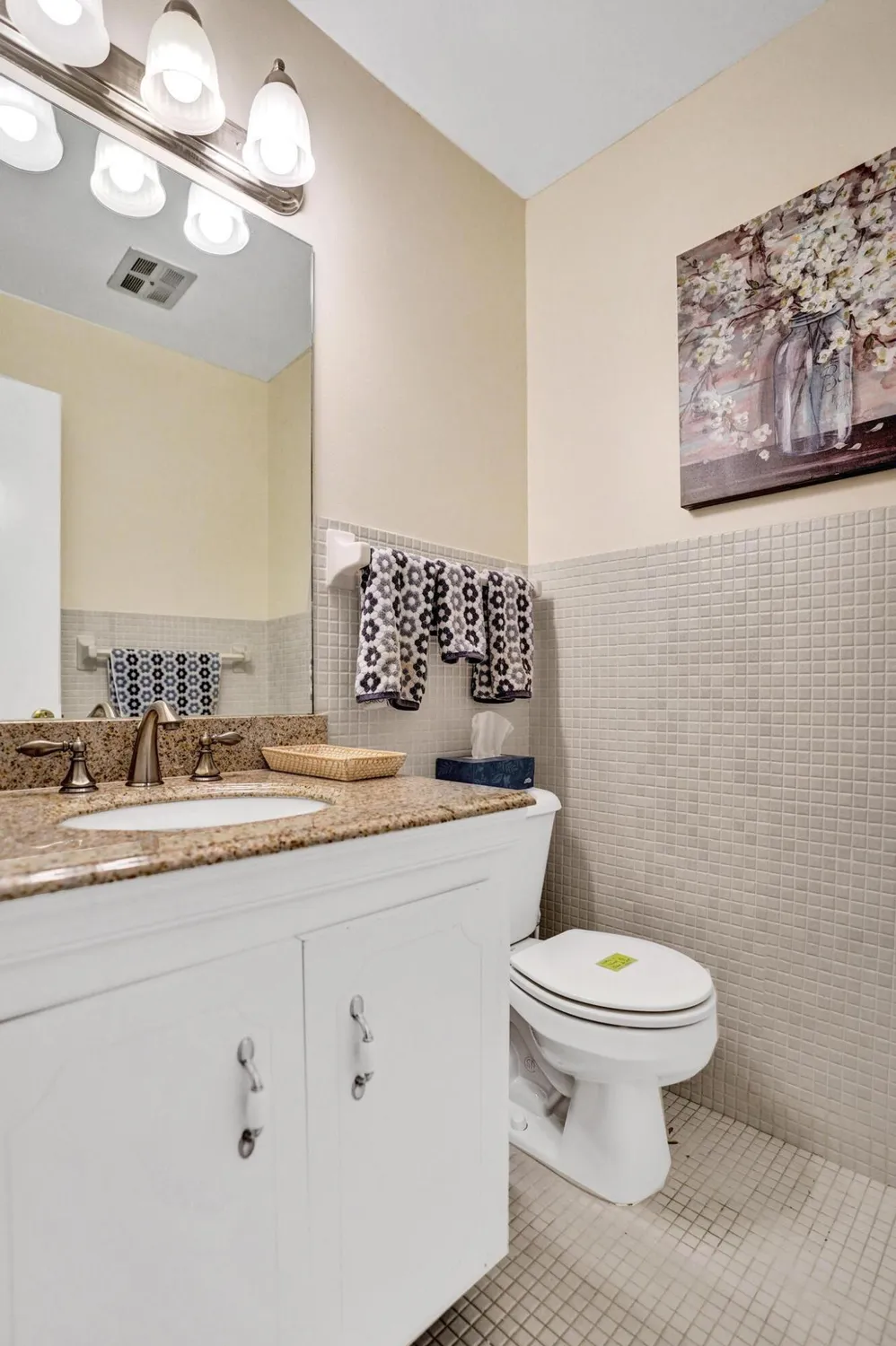 Property Slideshow image 10 of 28 | 240 n high point blvd c, Boynton Beach, FL, 33435