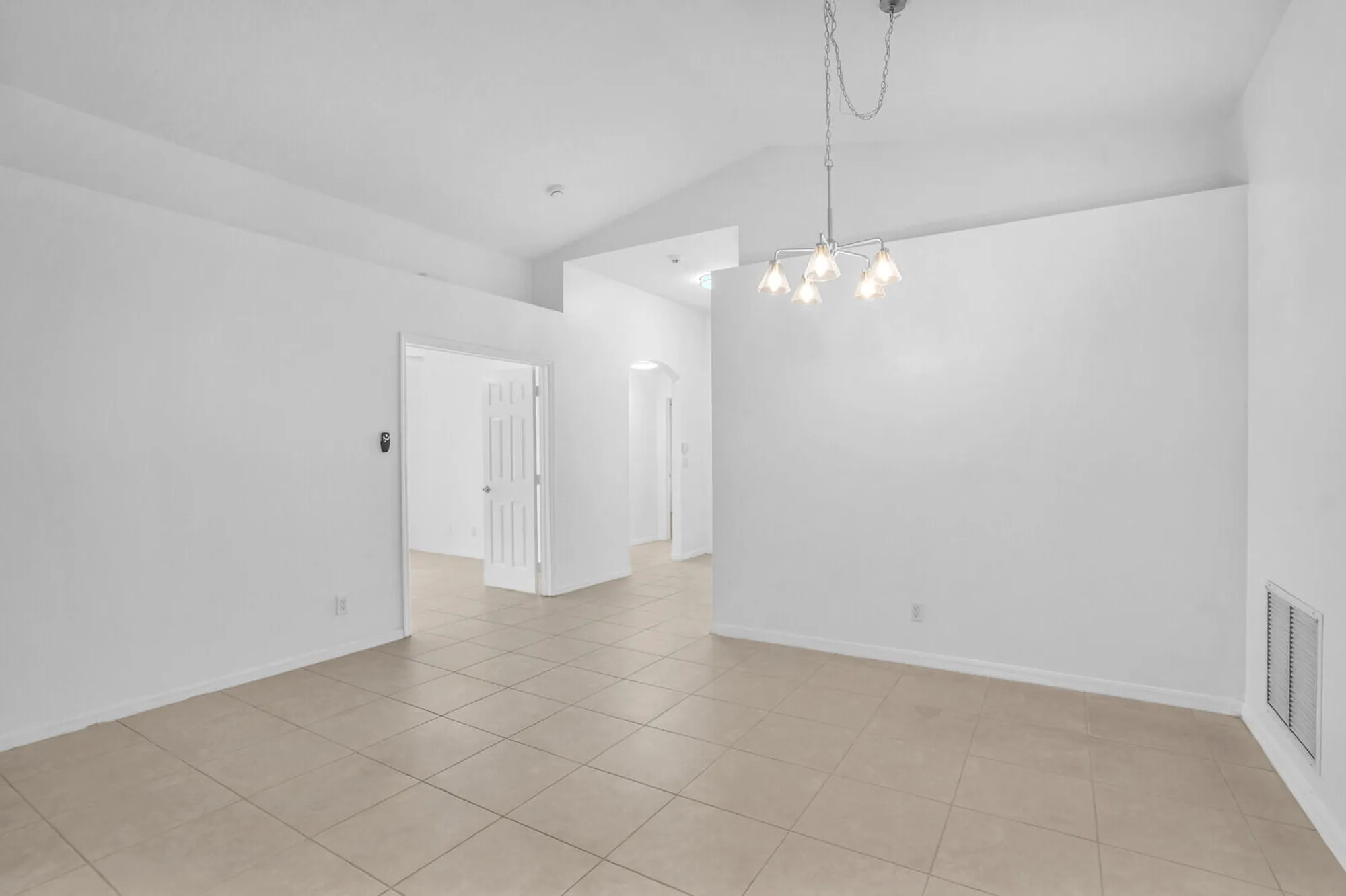 Property Slideshow image 25 of 82 | 5329 toscana trl, Boynton Beach, FL, 33437