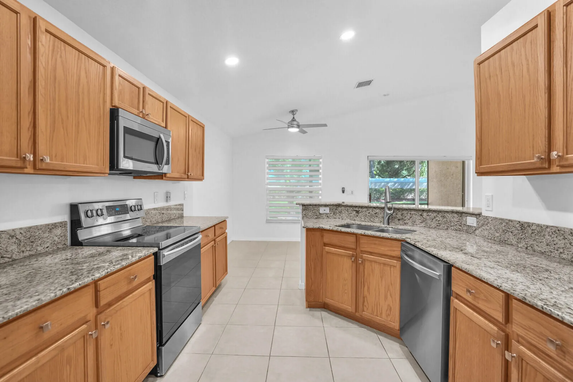 Property Slideshow image 30 of 82 | 5329 toscana trl, Boynton Beach, FL, 33437