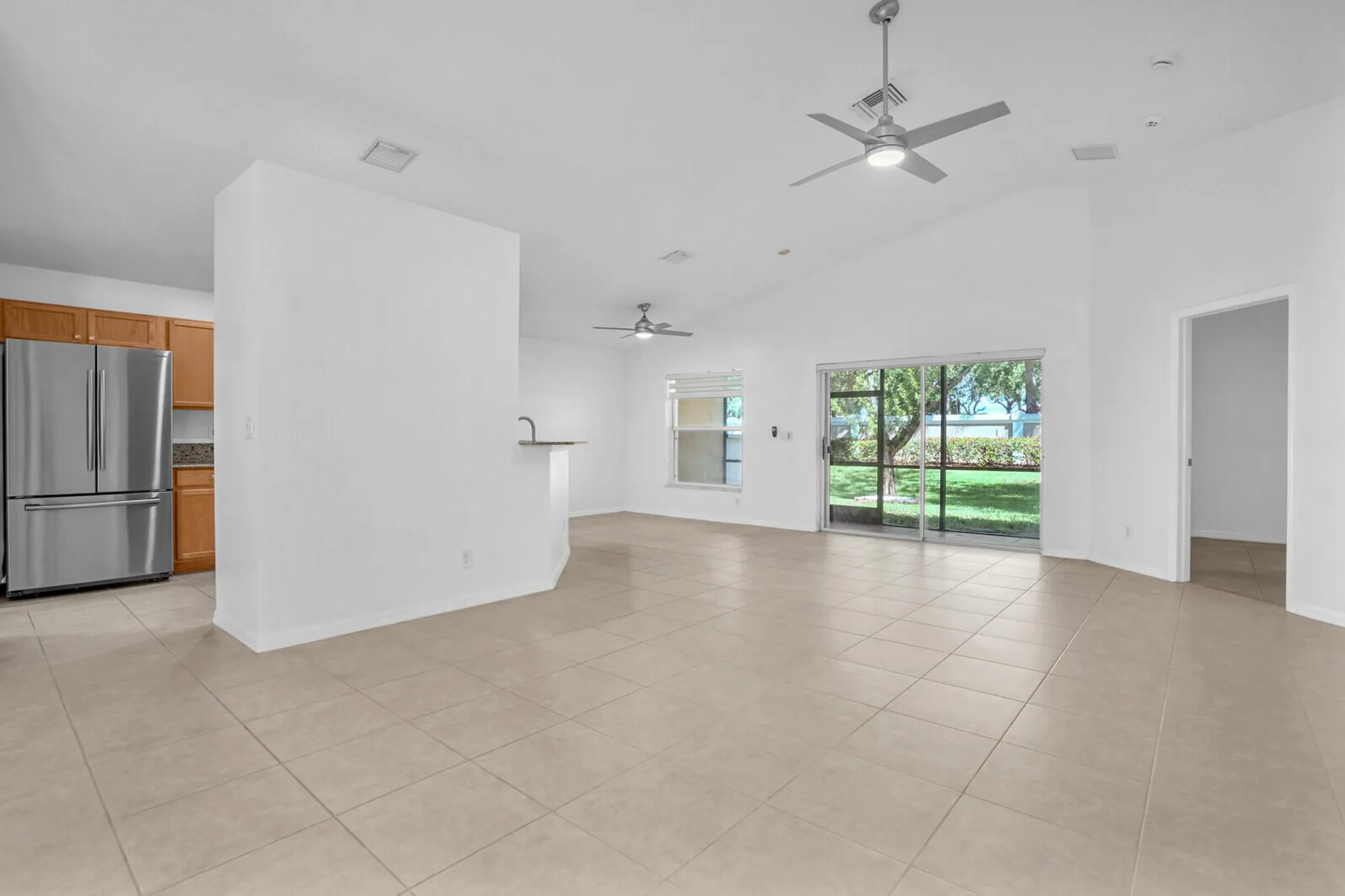 Property Slideshow image 14 of 82 | 5329 toscana trl, Boynton Beach, FL, 33437