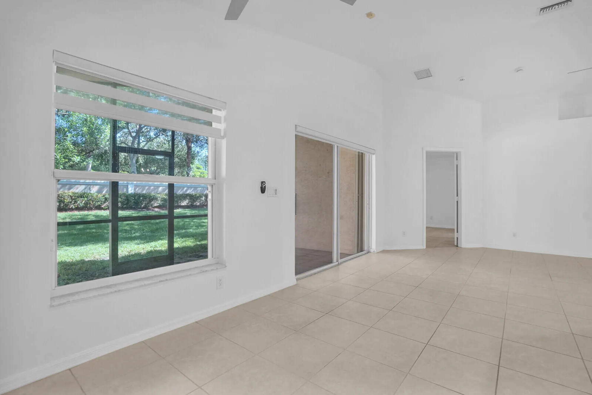 Property Slideshow image 32 of 82 | 5329 toscana trl, Boynton Beach, FL, 33437