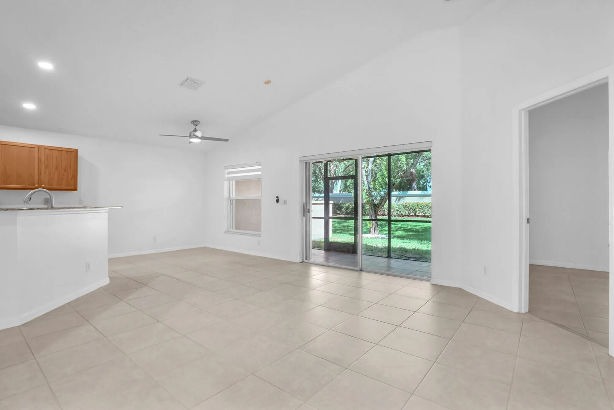 Property Slideshow image 13 of 82 | 5329 toscana trl, Boynton Beach, FL, 33437
