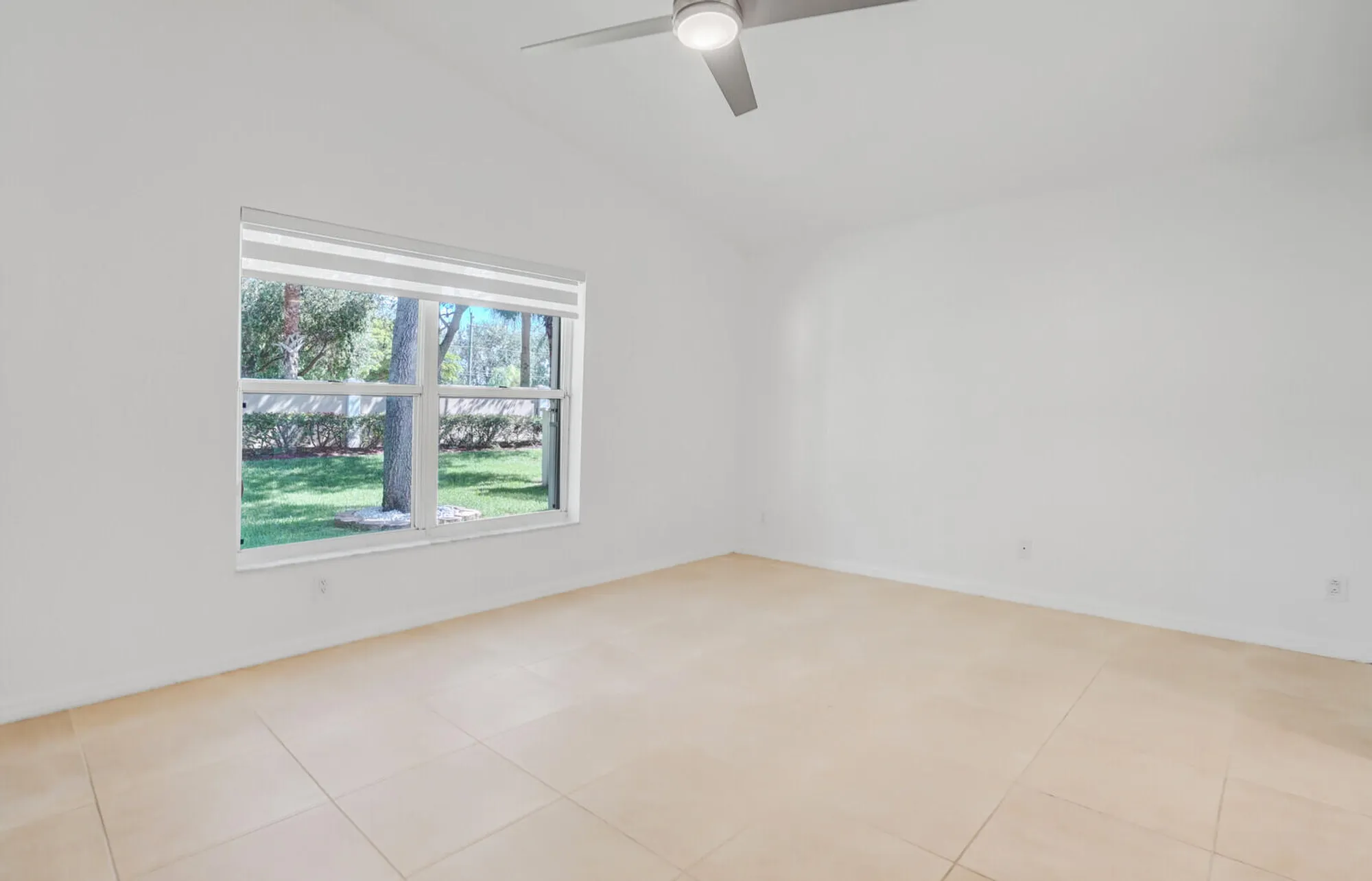 Property Slideshow image 36 of 82 | 5329 toscana trl, Boynton Beach, FL, 33437