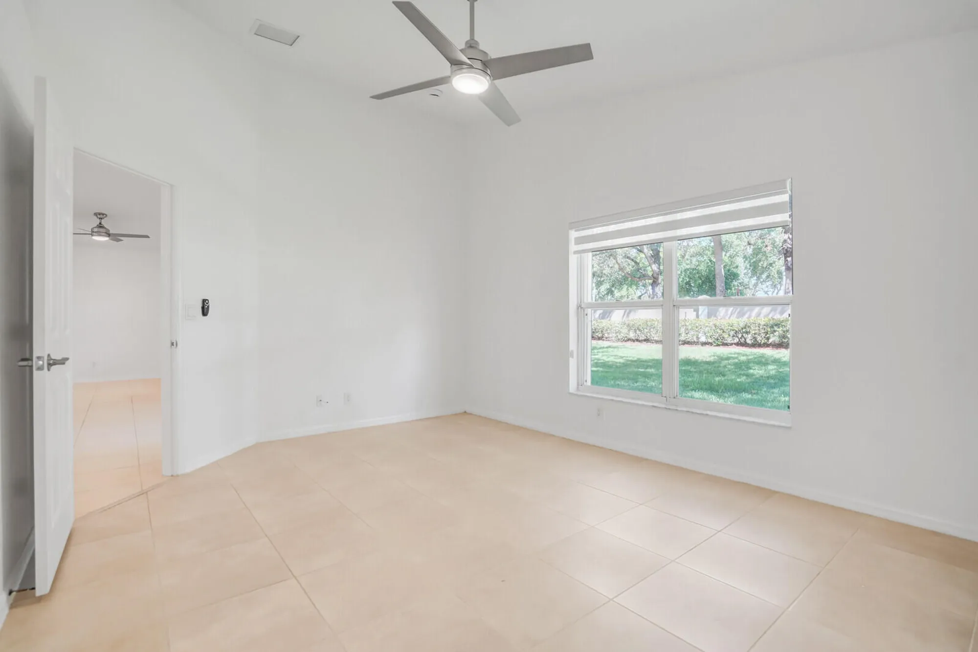 Property Slideshow image 35 of 82 | 5329 toscana trl, Boynton Beach, FL, 33437