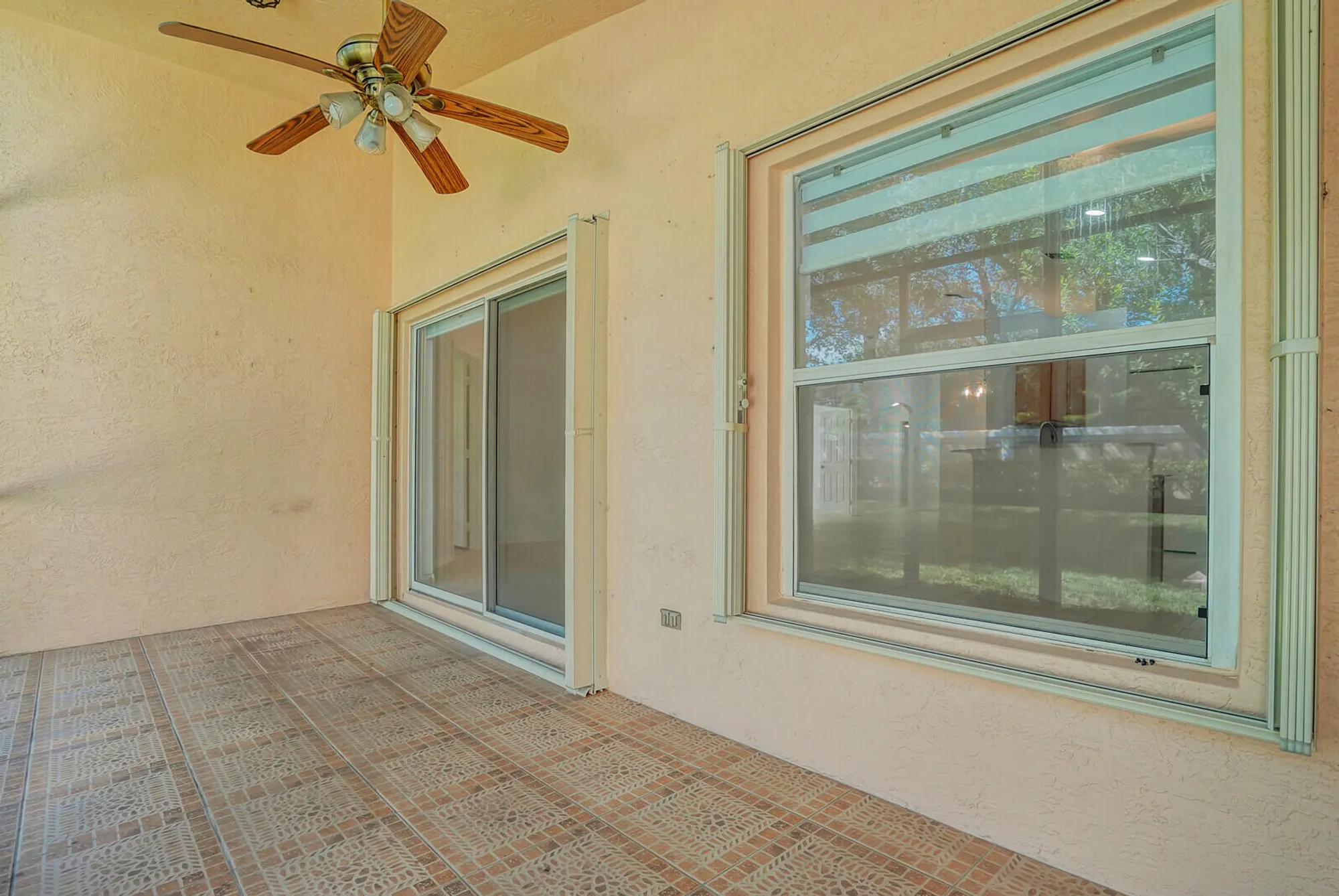 Property Slideshow image 44 of 82 | 5329 toscana trl, Boynton Beach, FL, 33437