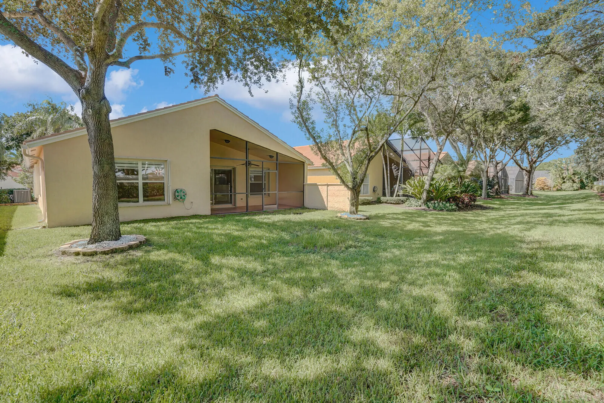 Property Slideshow image 51 of 82 | 5329 toscana trl, Boynton Beach, FL, 33437