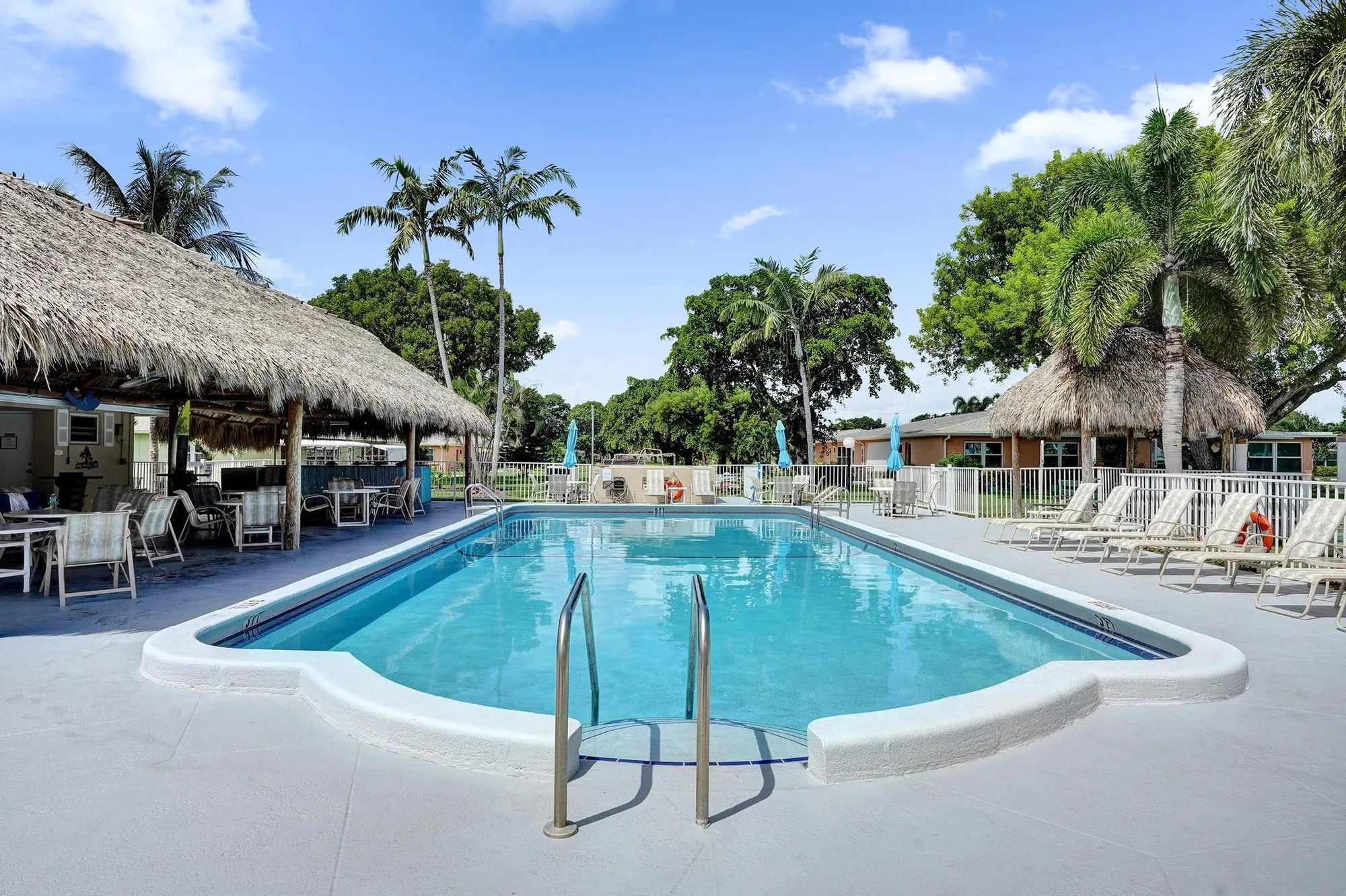 Property Slideshow image 25 of 28 | 240 n high point blvd c, Boynton Beach, FL, 33435