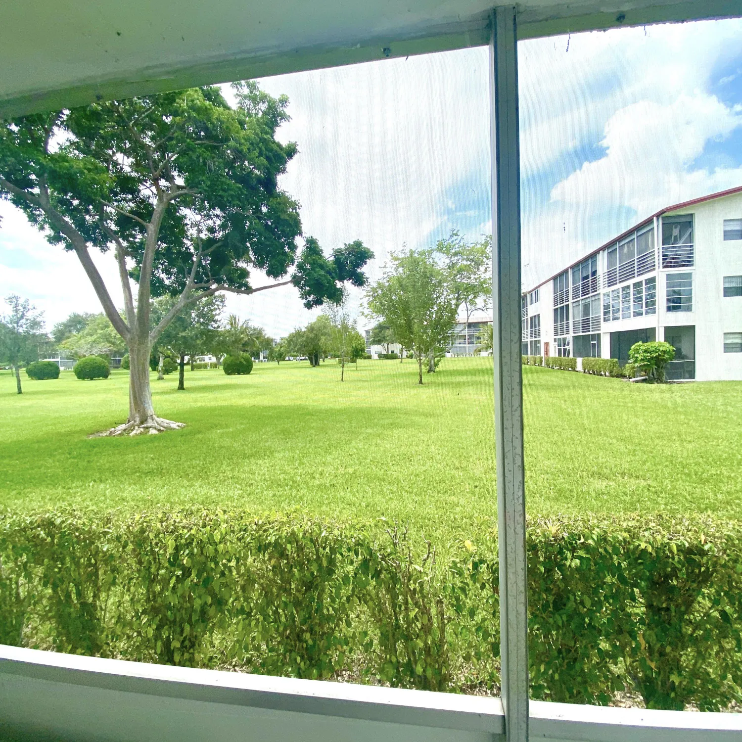 Property Slideshow image 33 of 54 | 392 brighton j, Boca Raton, FL, 33434