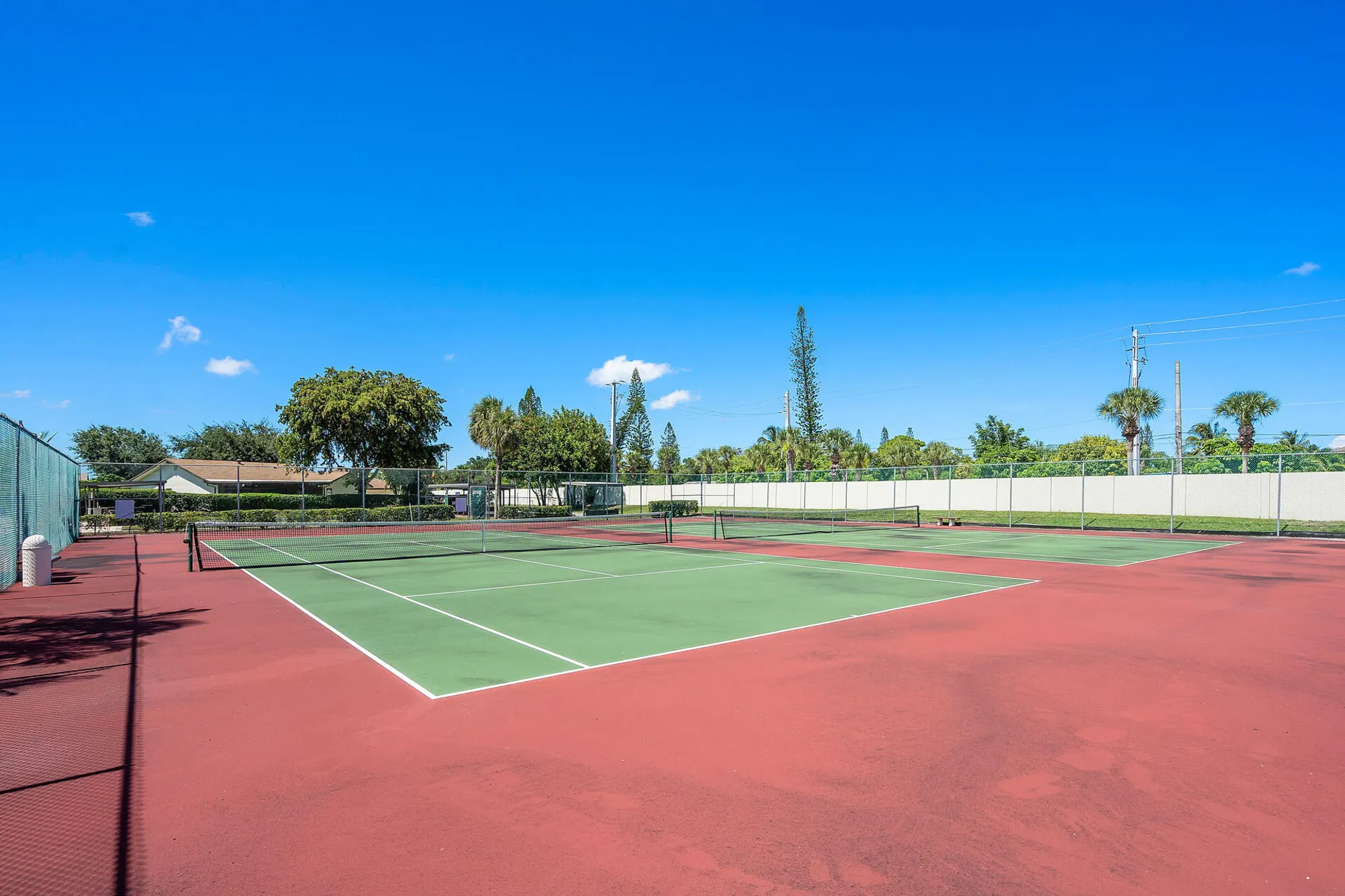 Property Slideshow image 31 of 35 | 6049 ambertree ln, Greenacres, FL, 33463